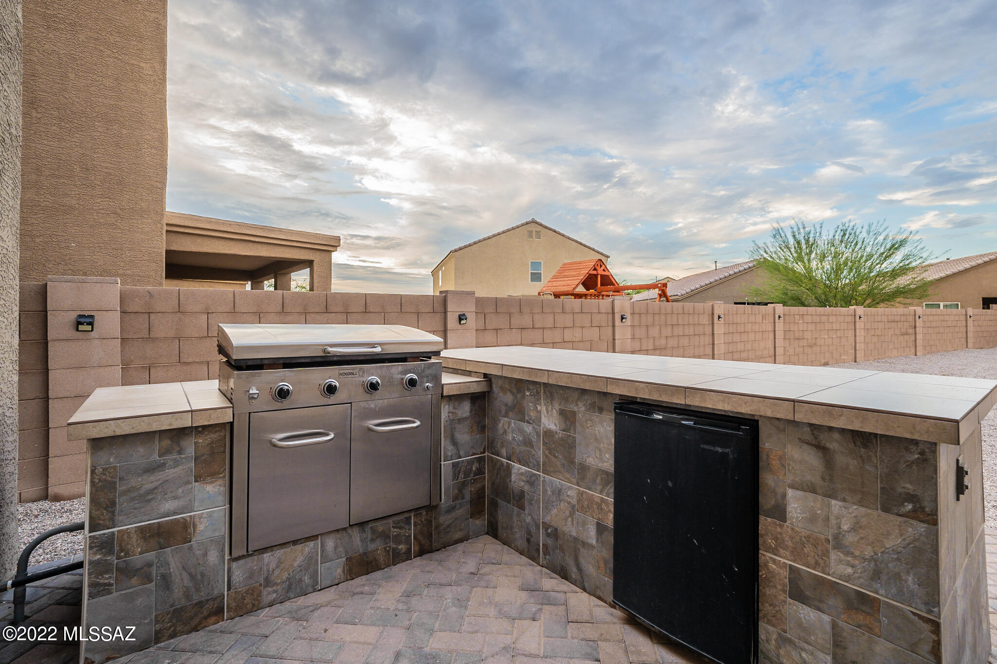 Vista Del Lago Norte SQ20140780198 - Residential