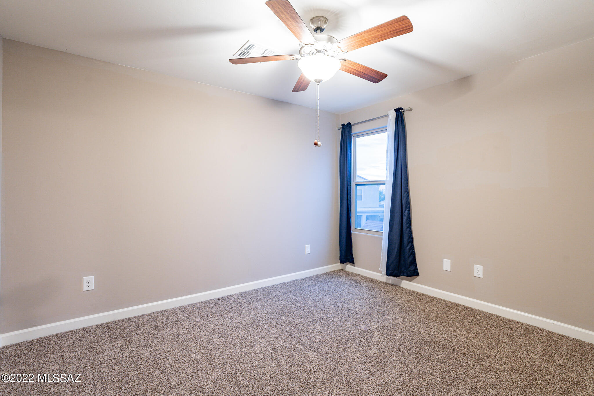 Vista Del Lago Norte SQ20140780198 - Residential