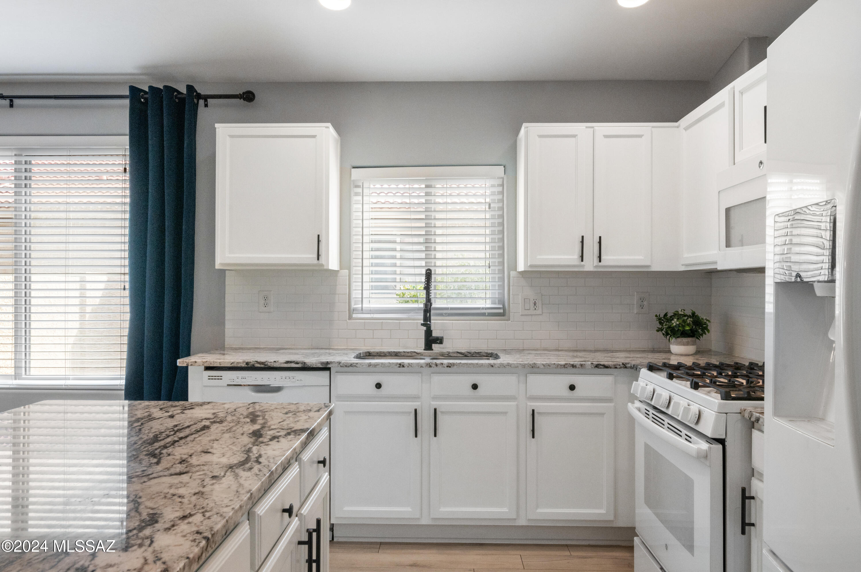 Rancho Vistoso Neighborhood 2 Ph. 2 (84-115, 330-394) - Residential