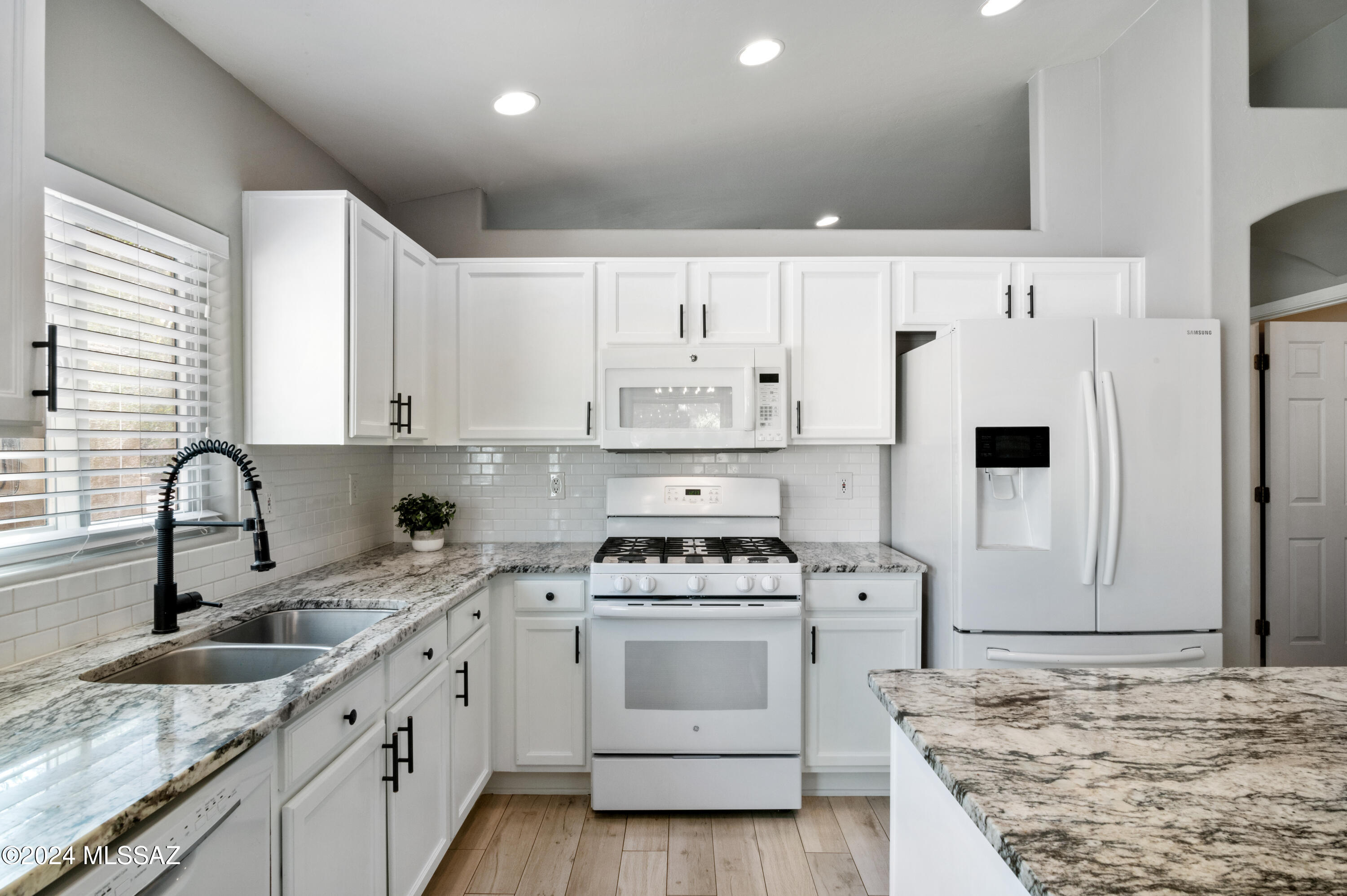 Rancho Vistoso Neighborhood 2 Ph. 2 (84-115, 330-394) - Residential