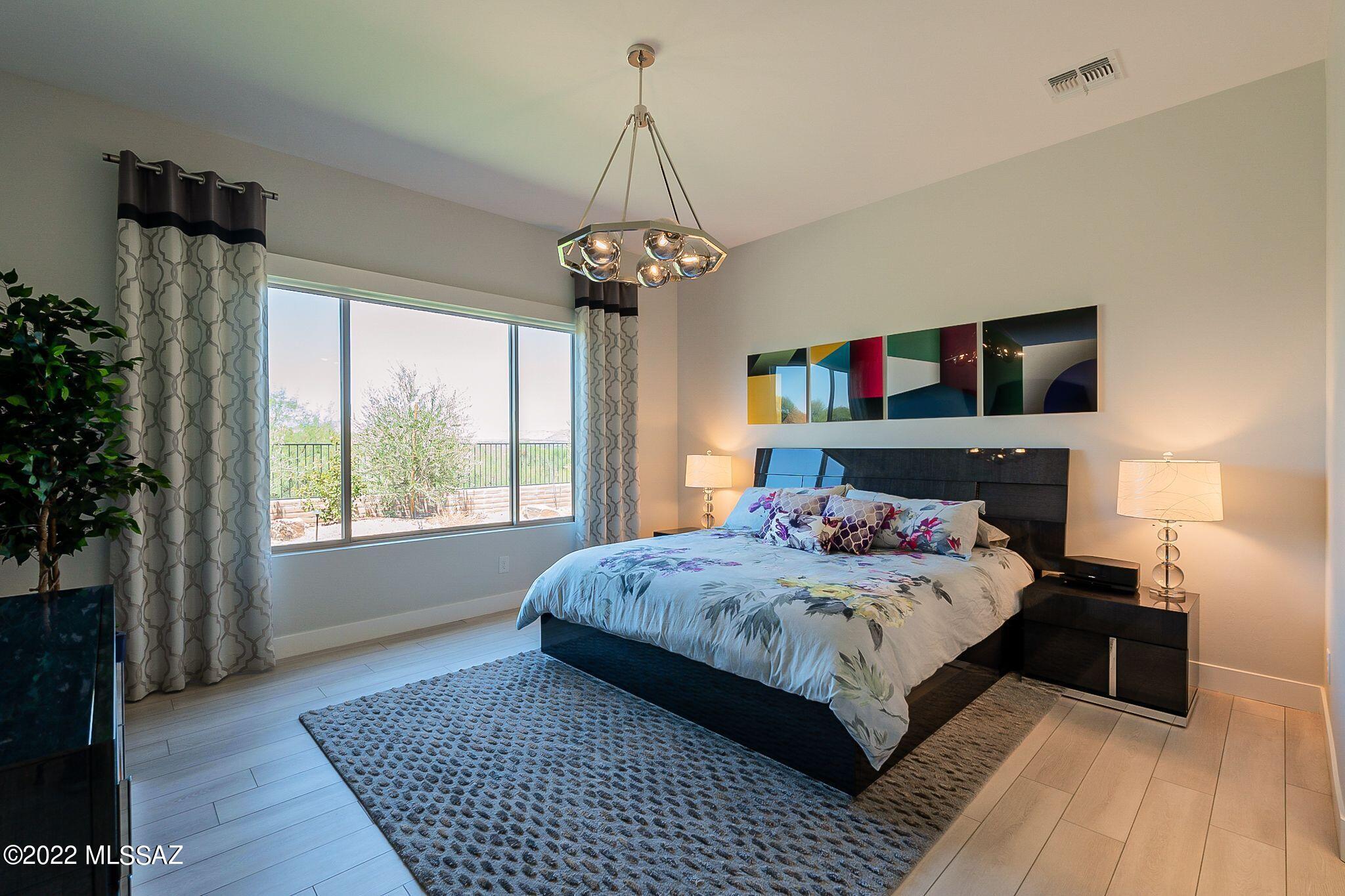 Quail Creek II Unit 33B SQ20161810746 - Residential