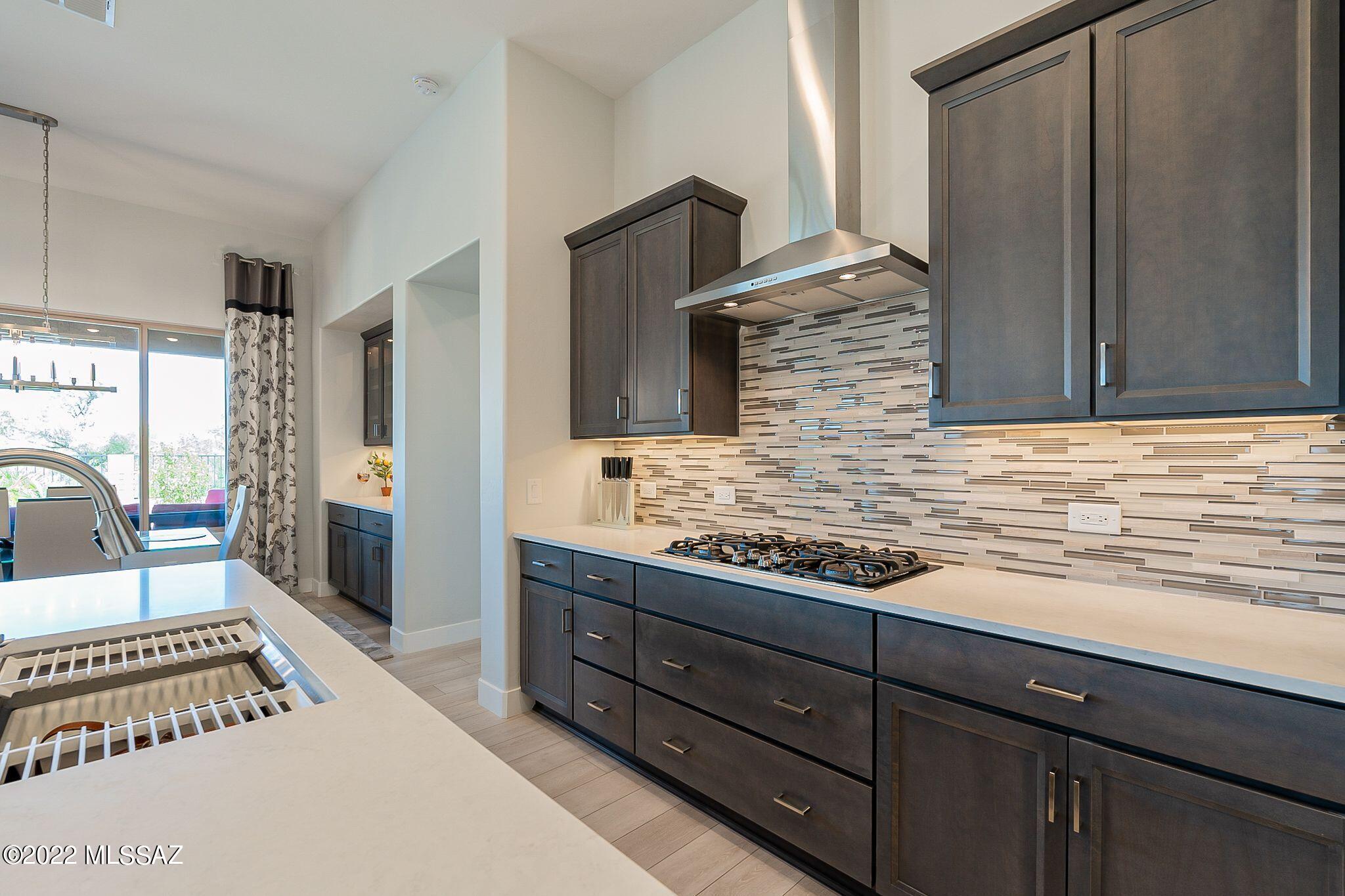 Quail Creek II Unit 33B SQ20161810746 - Residential