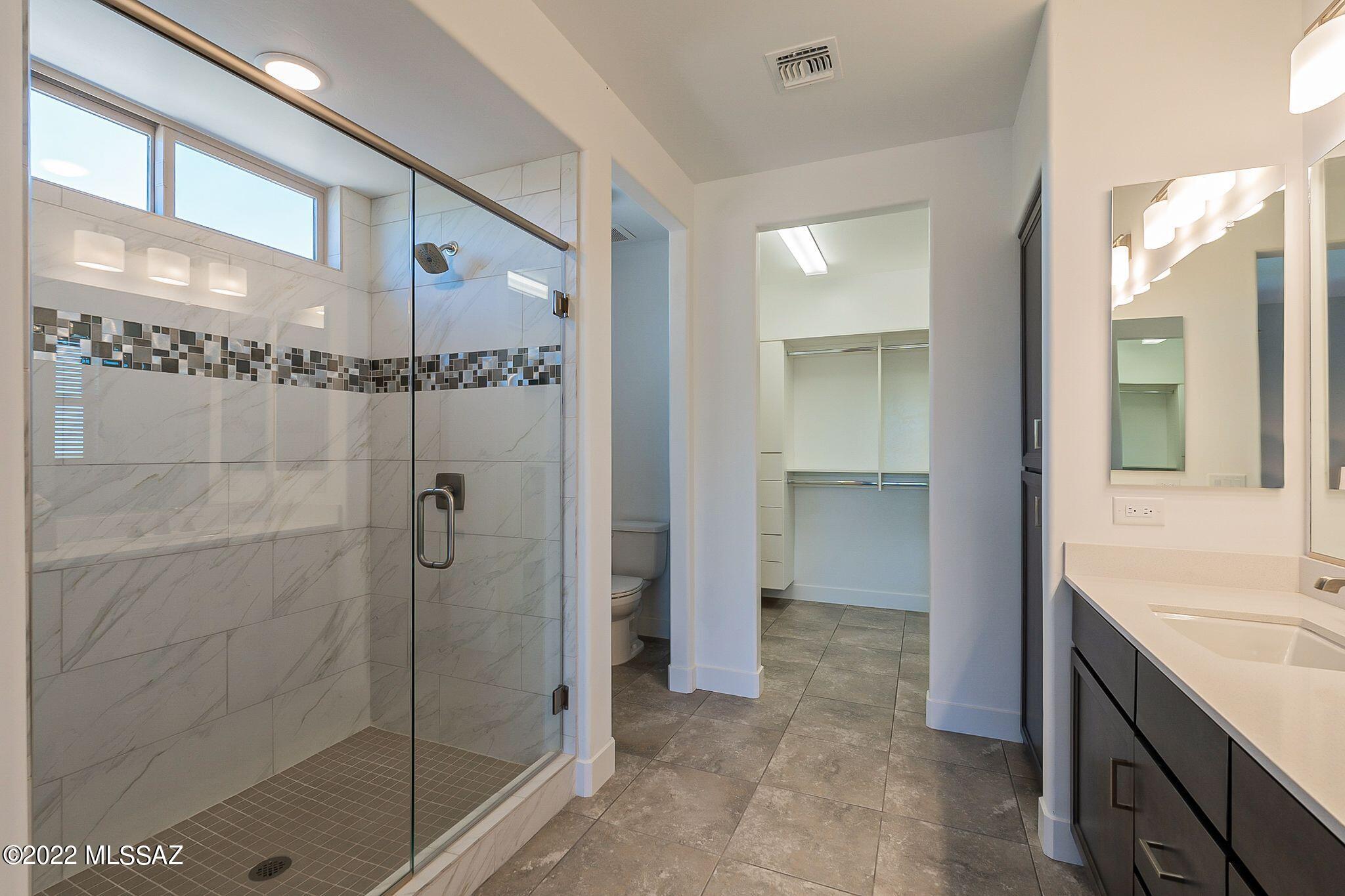 Quail Creek II Unit 33B SQ20161810746 - Residential