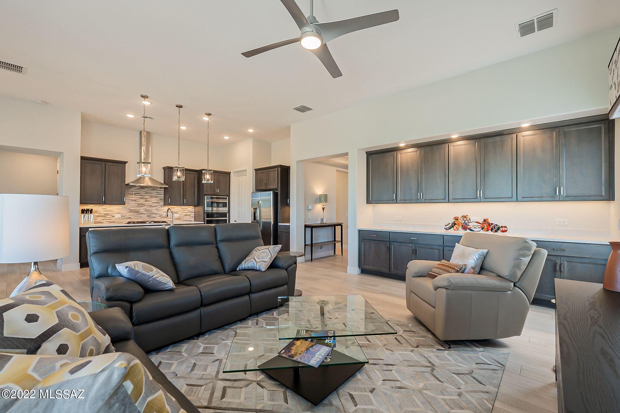 Quail Creek II Unit 33B SQ20161810746 - Residential