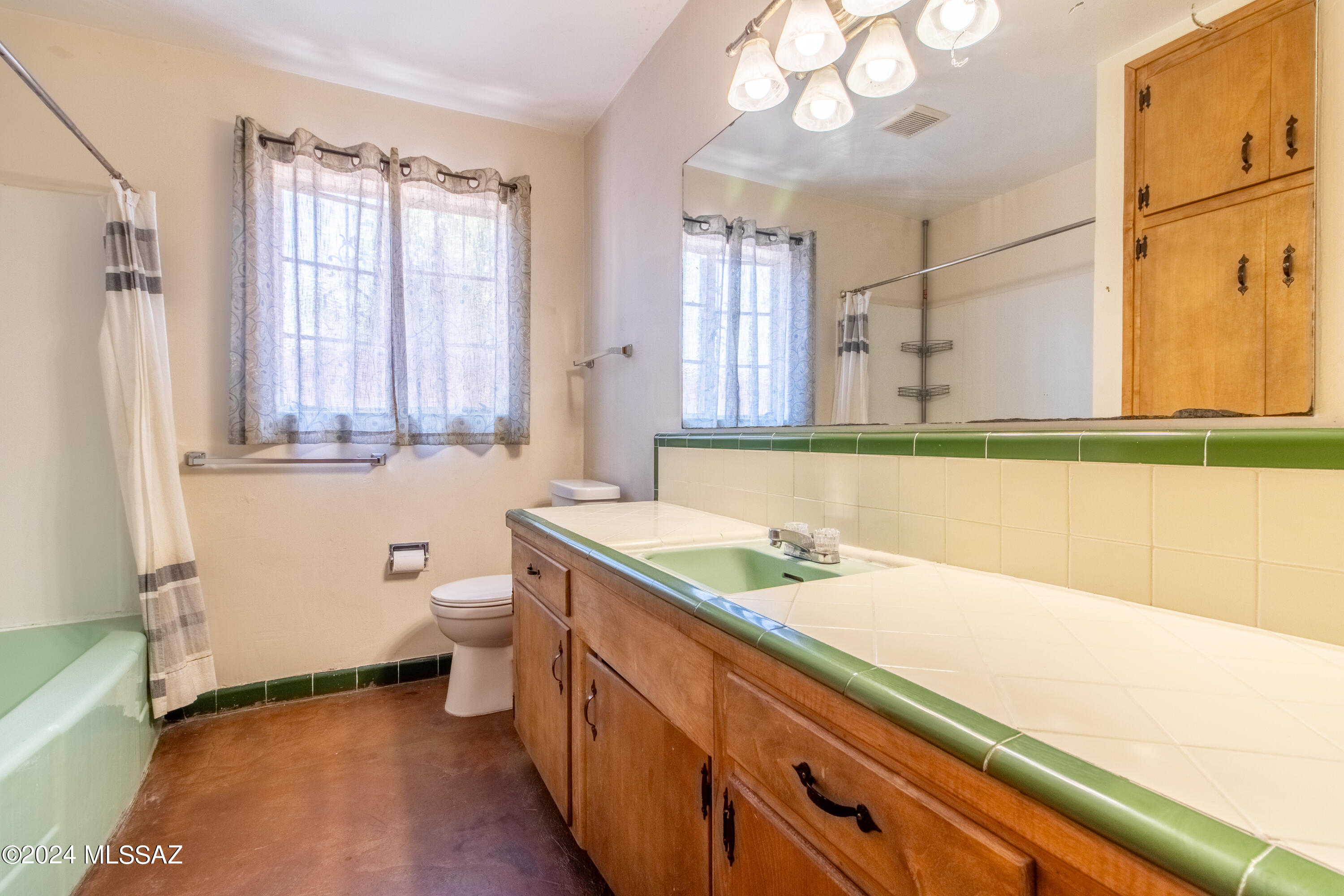 Catalina Vista - Residential Lease