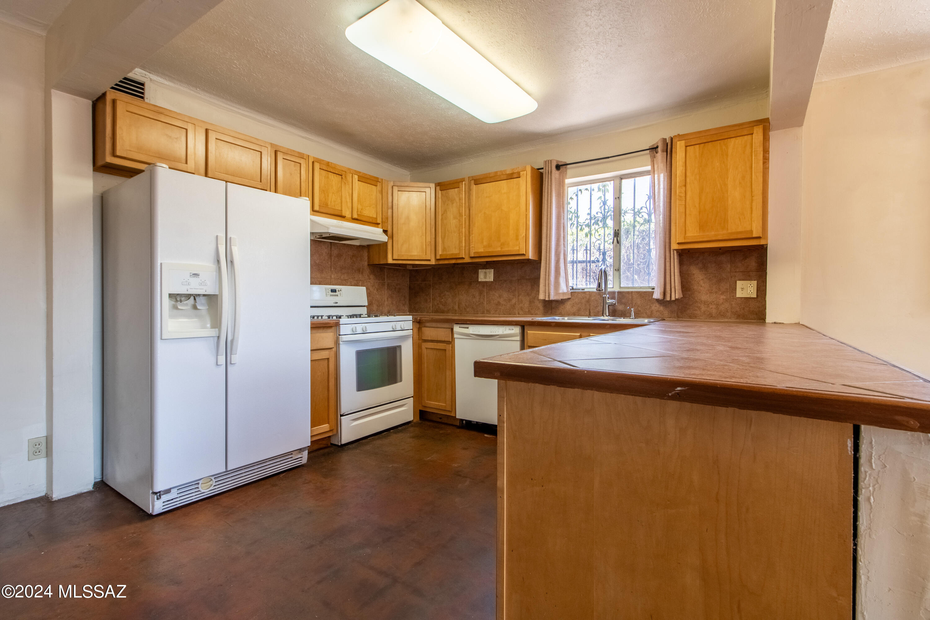 Catalina Vista - Residential Lease