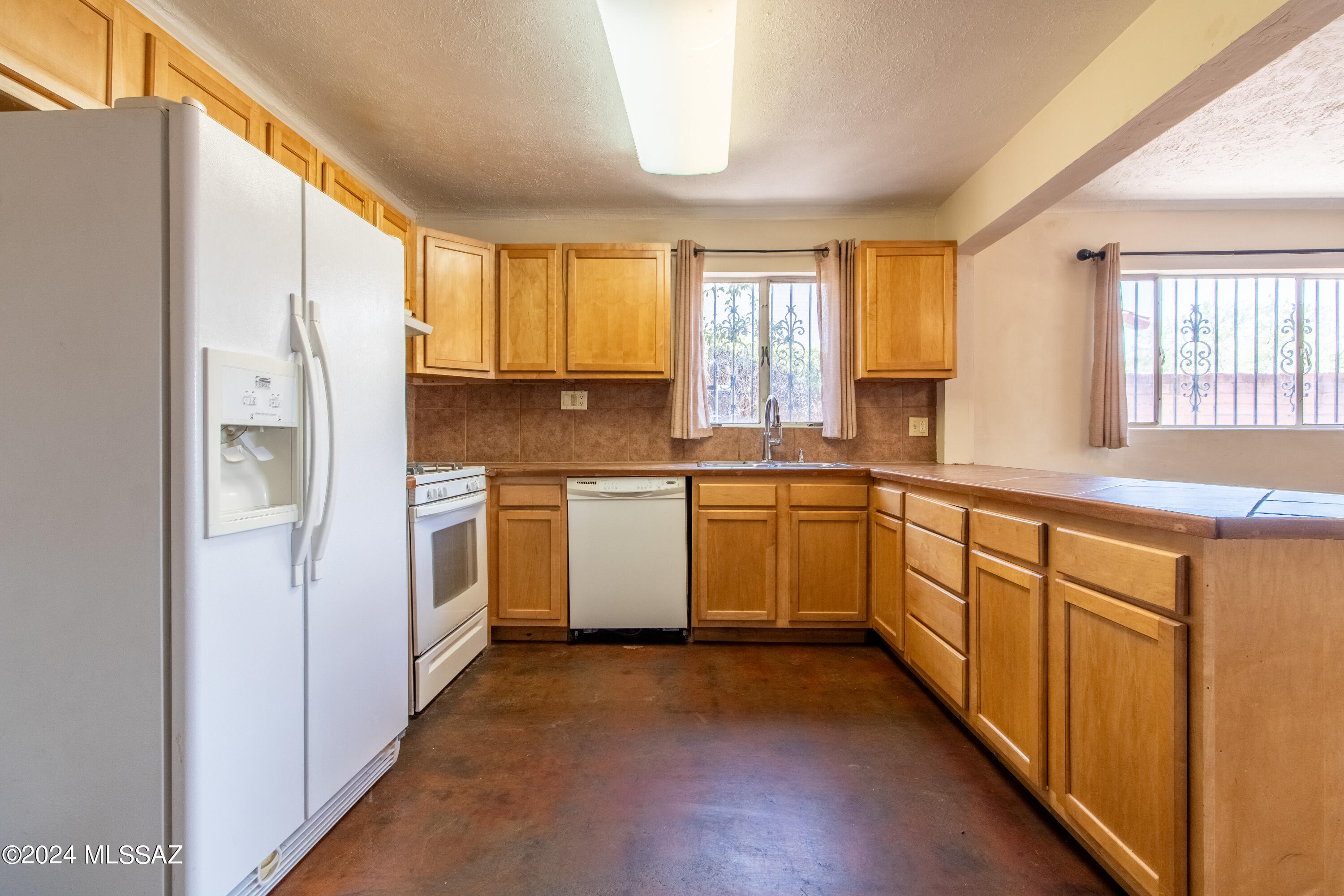 Catalina Vista - Residential Lease