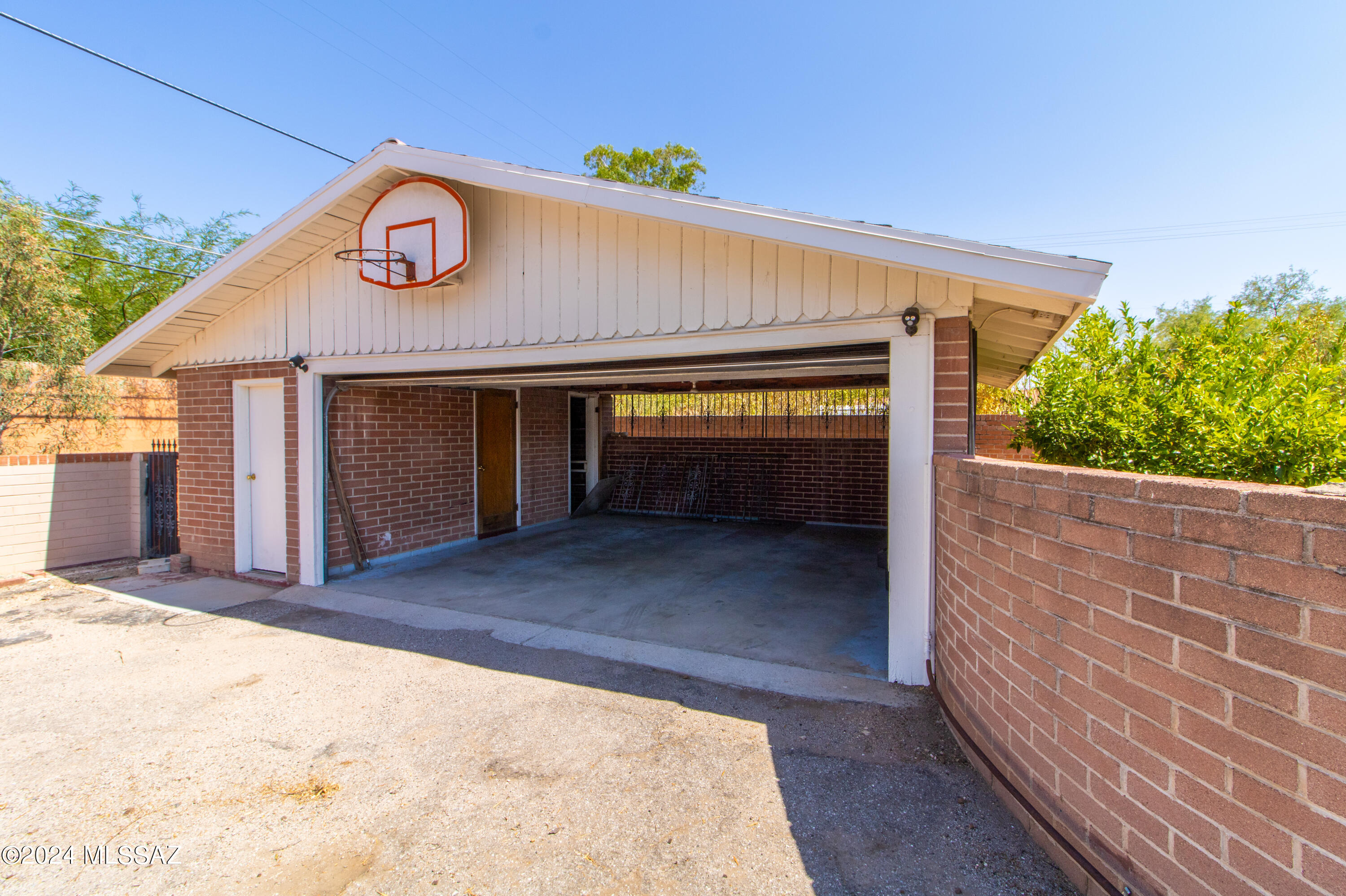 Catalina Vista - Residential Lease