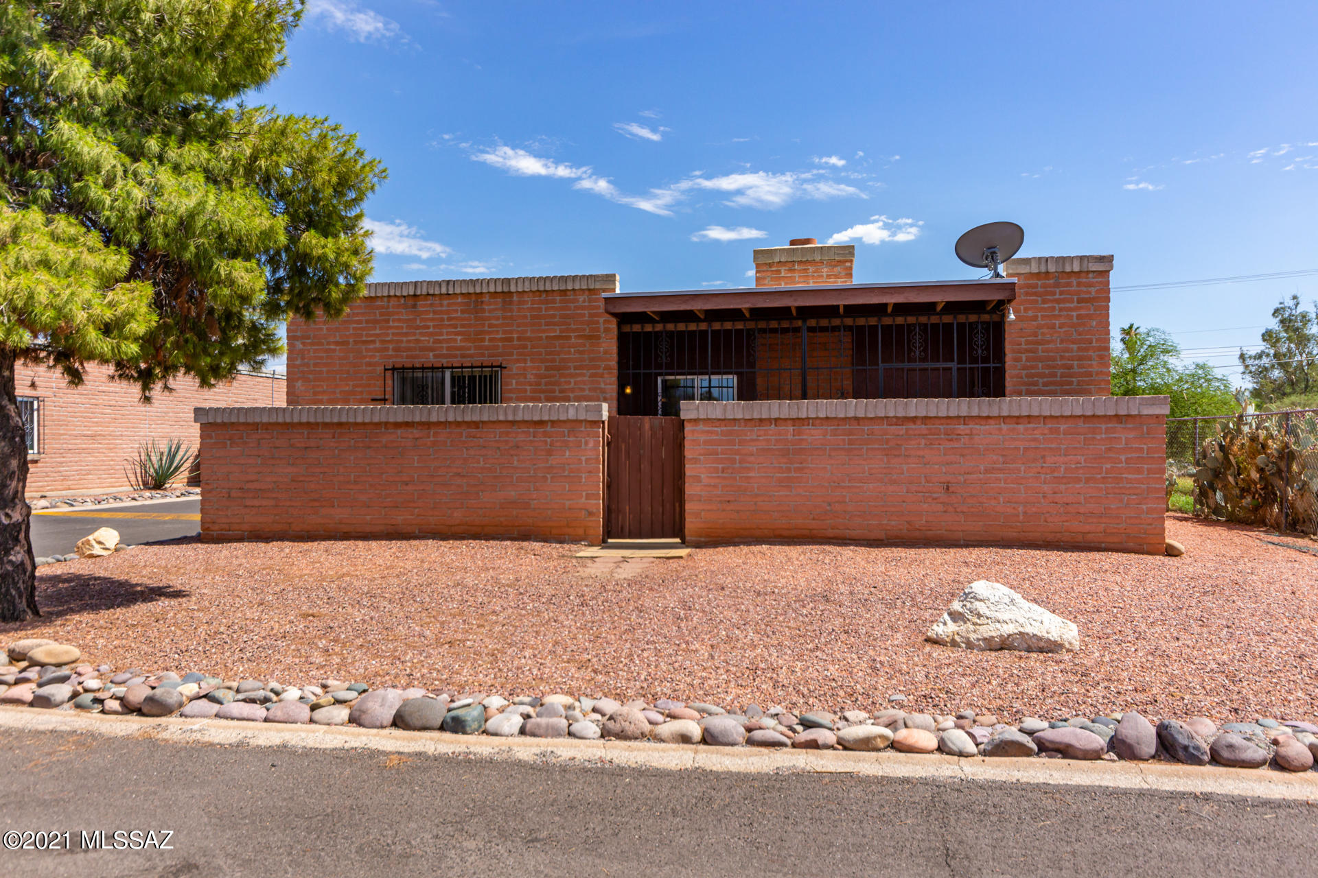Ponderosa Estates Townhouses No 1 (1-69) - Residential