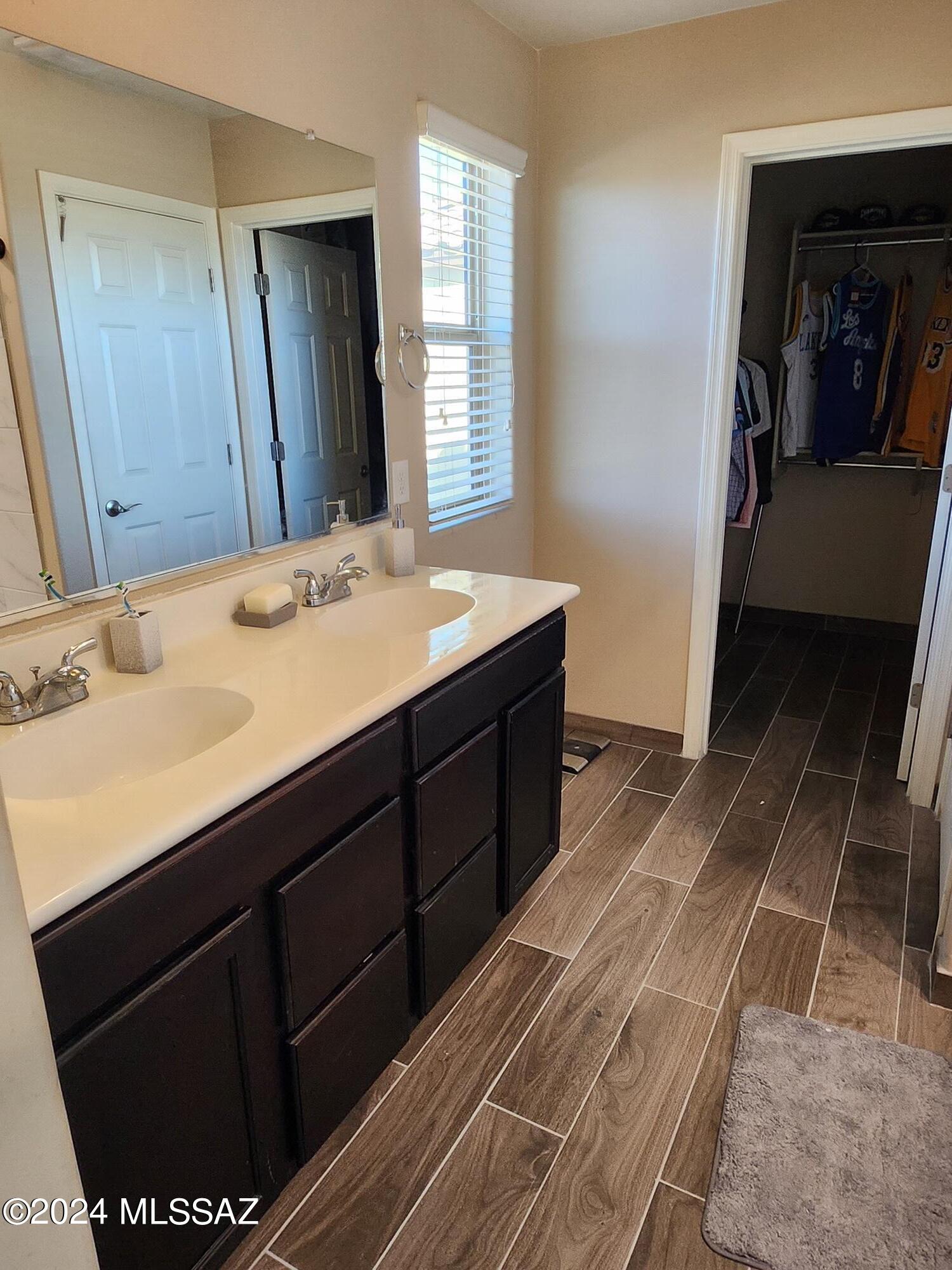 Interstate 10 and Kolb Road - Residential Lease