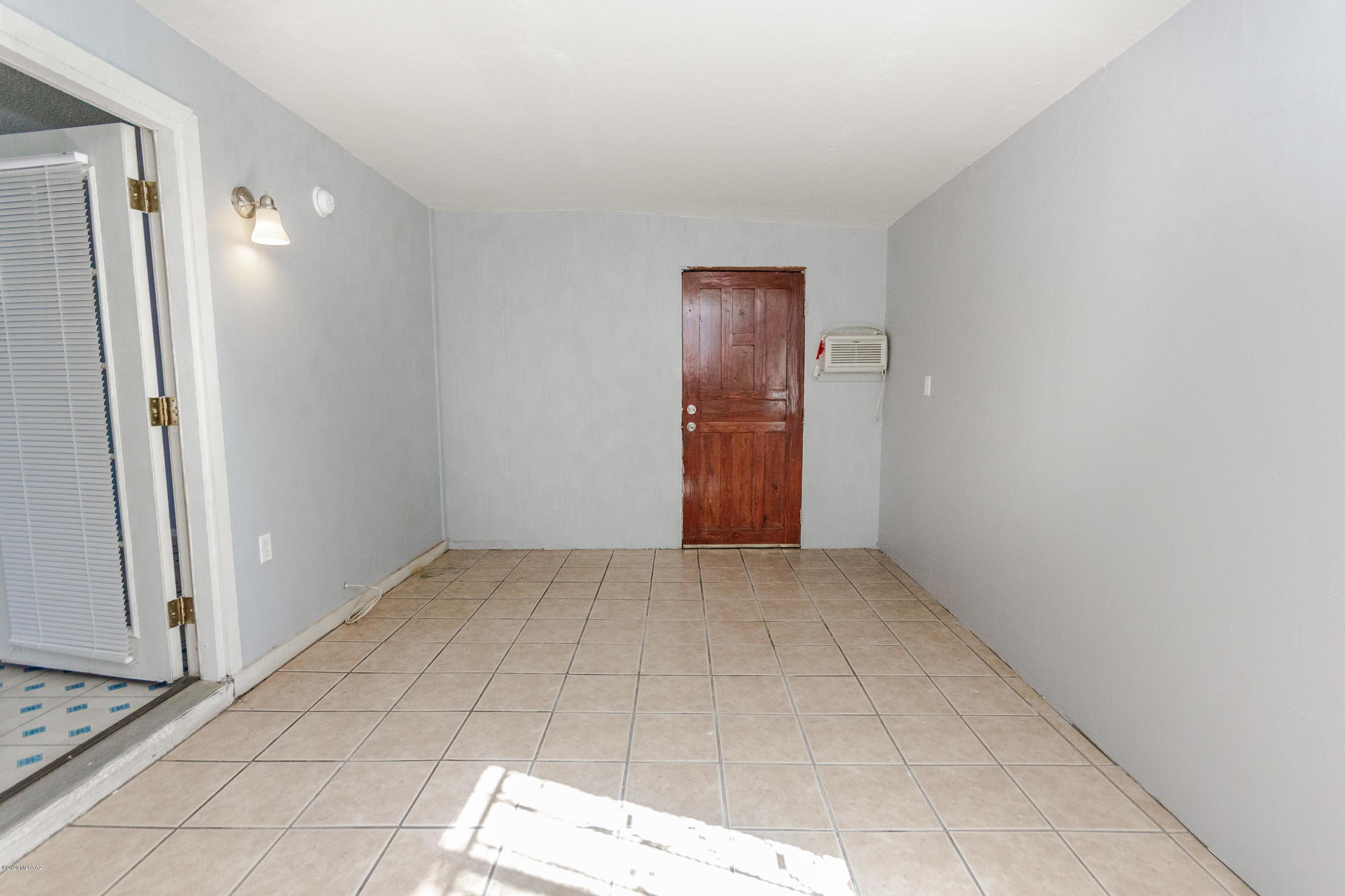 Casas De Santa Maria (1-26) - Residential