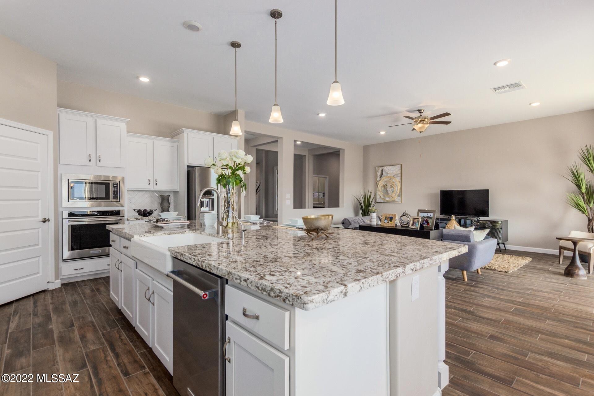 Saguaro Bloom 7A - Residential