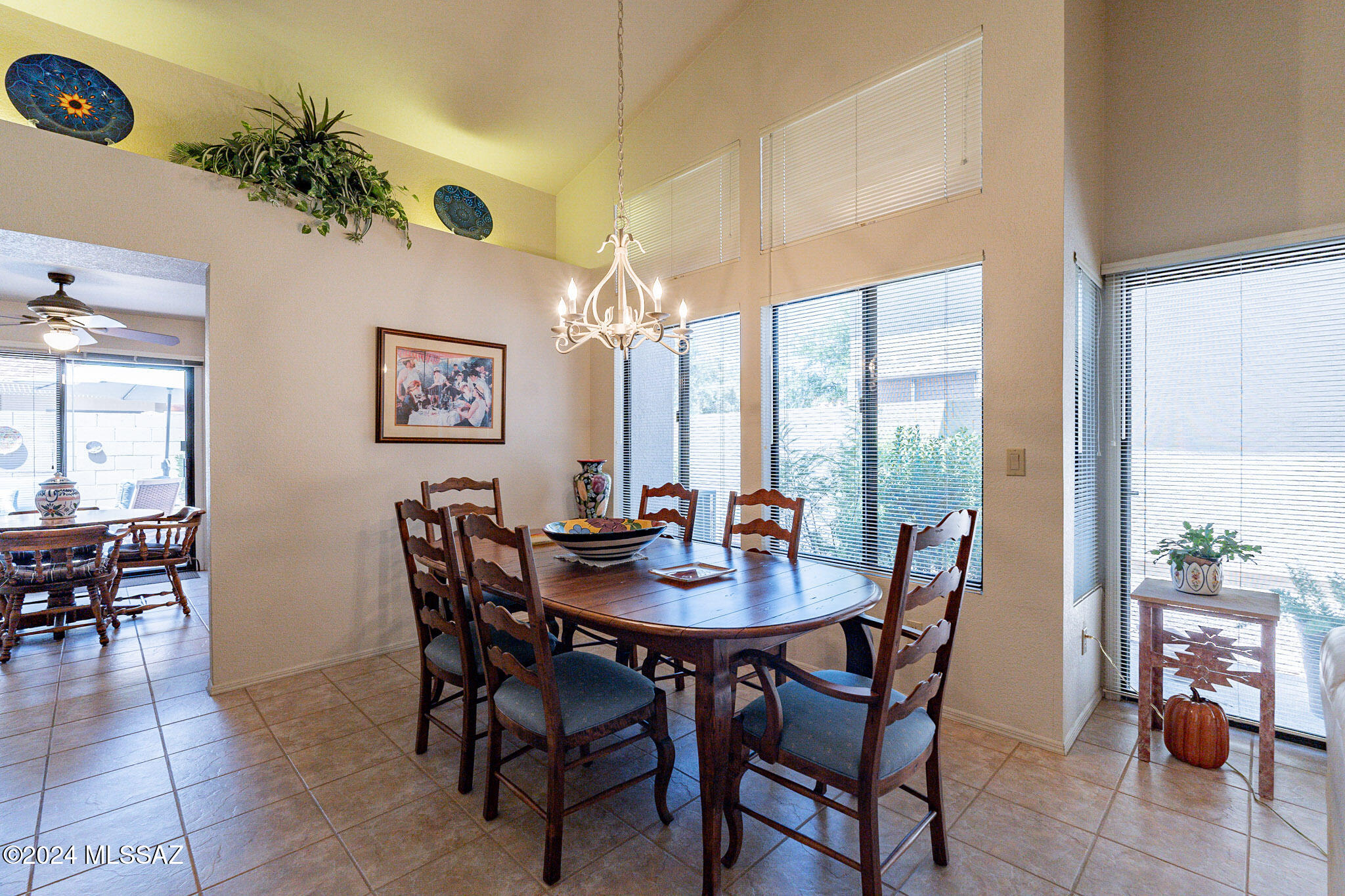 Villa Balboa (1-109) - Residential