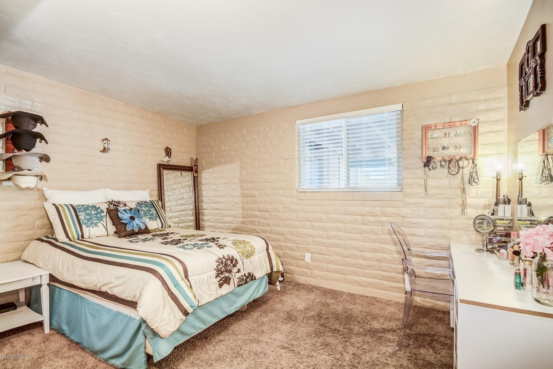 Carson Park (1-65) - Residential