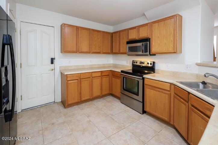 Julian Ranch West (1-369) - Residential Lease