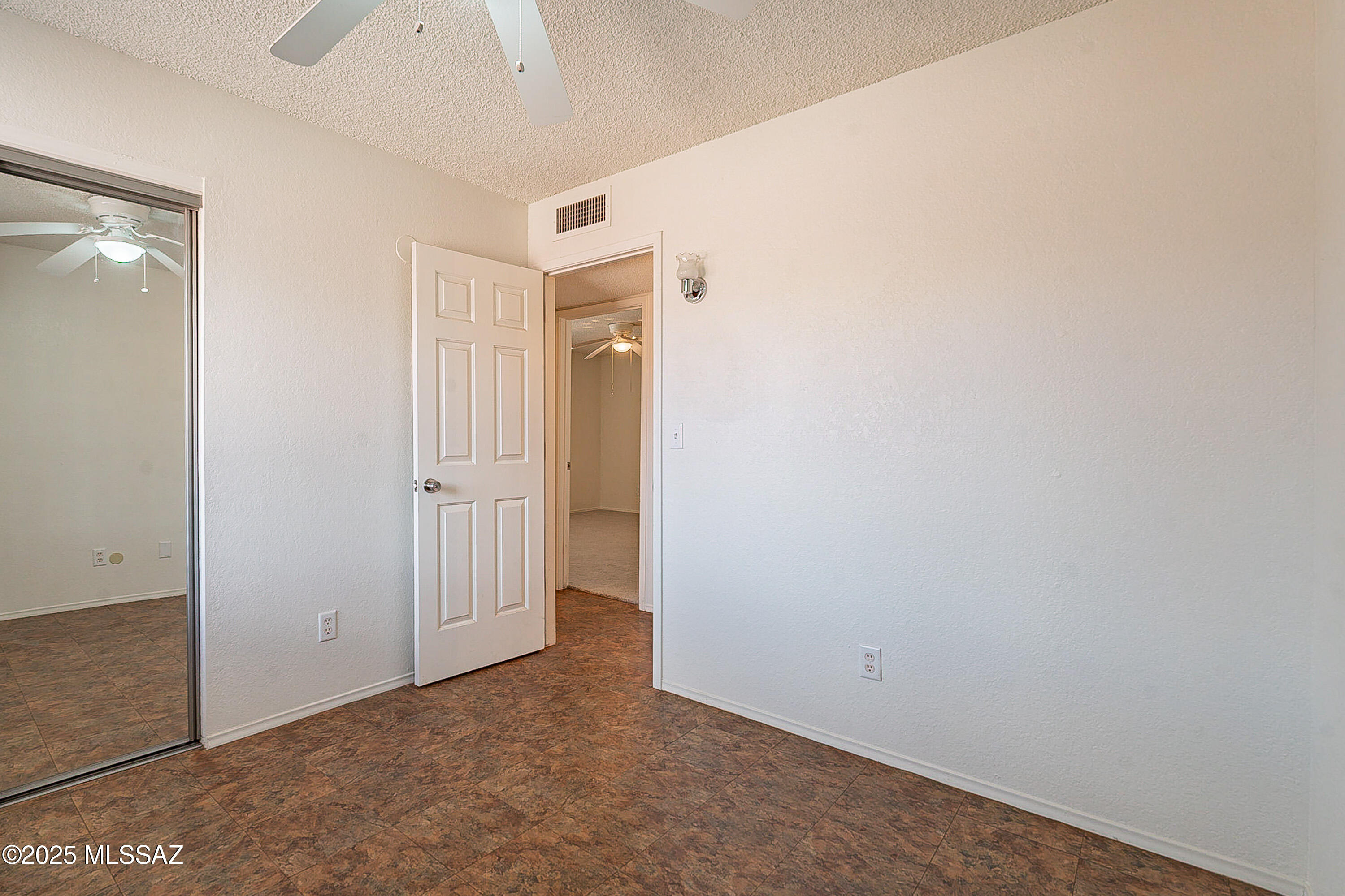 Quail Hollow (1-18) - Residential