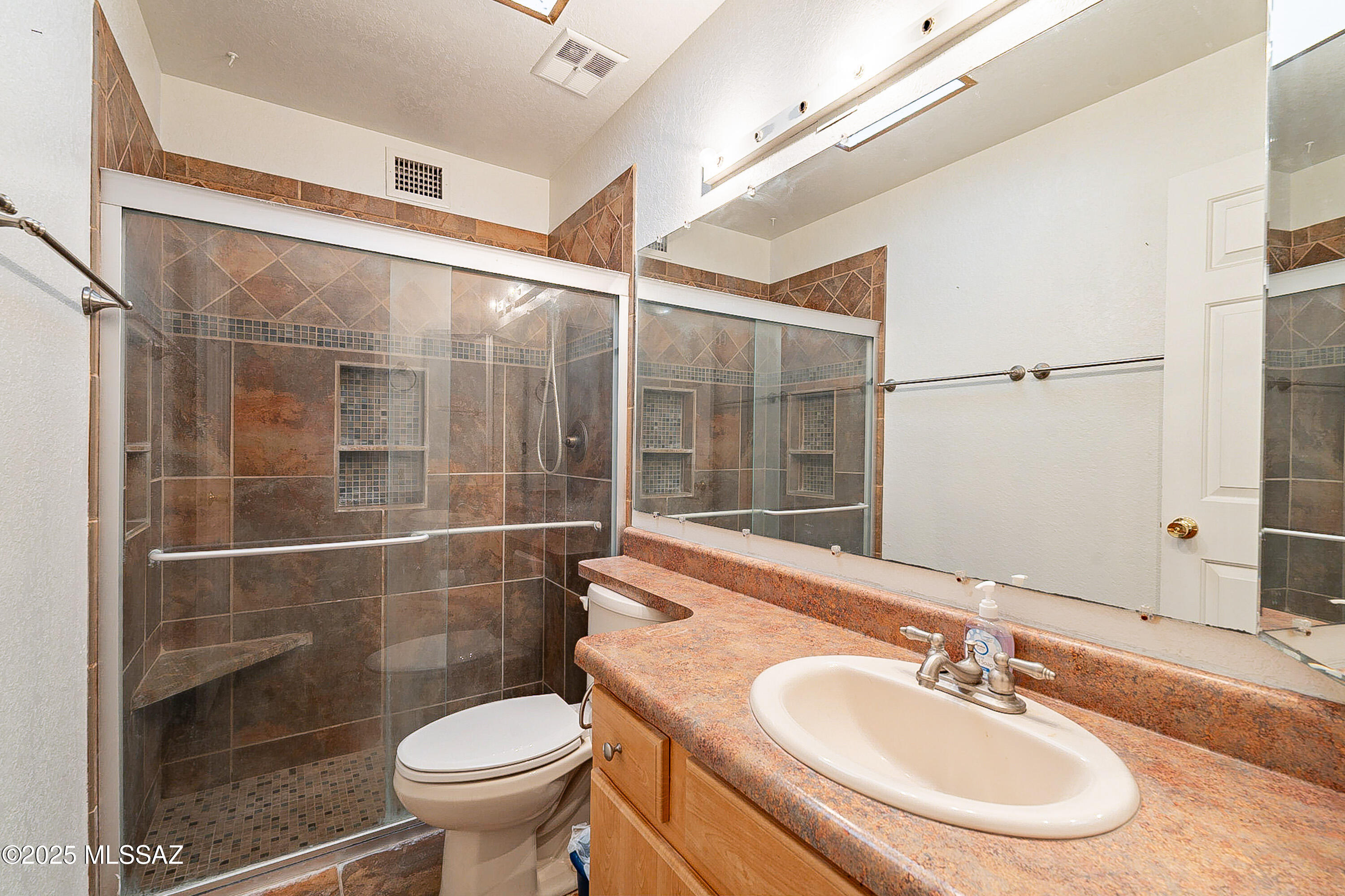 Quail Hollow (1-18) - Residential