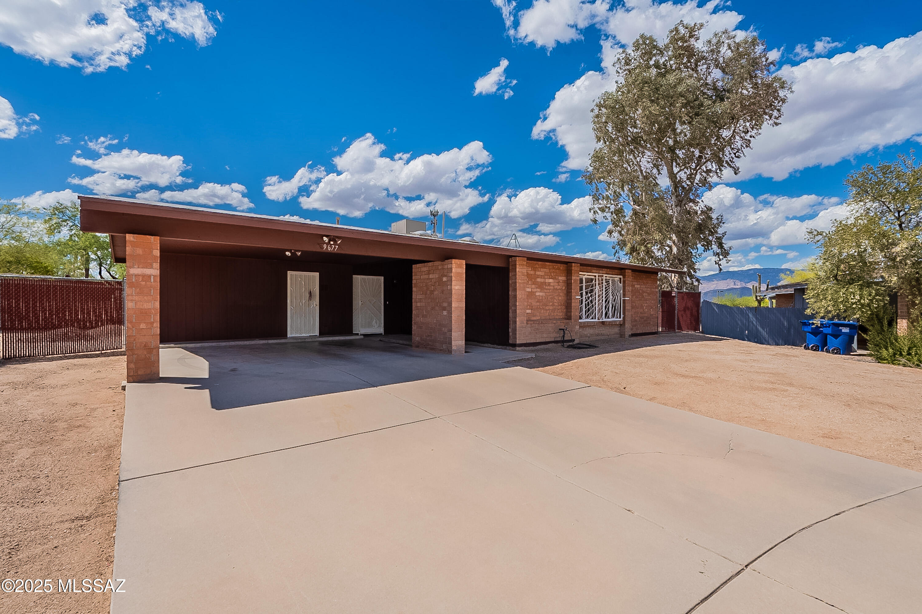 Quail Hollow (1-18) - Residential