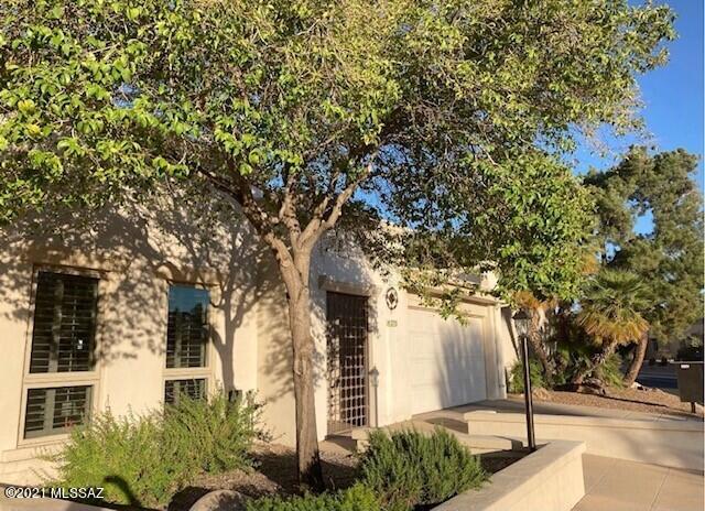 Casas Del Oro Norte (89-130) - Residential