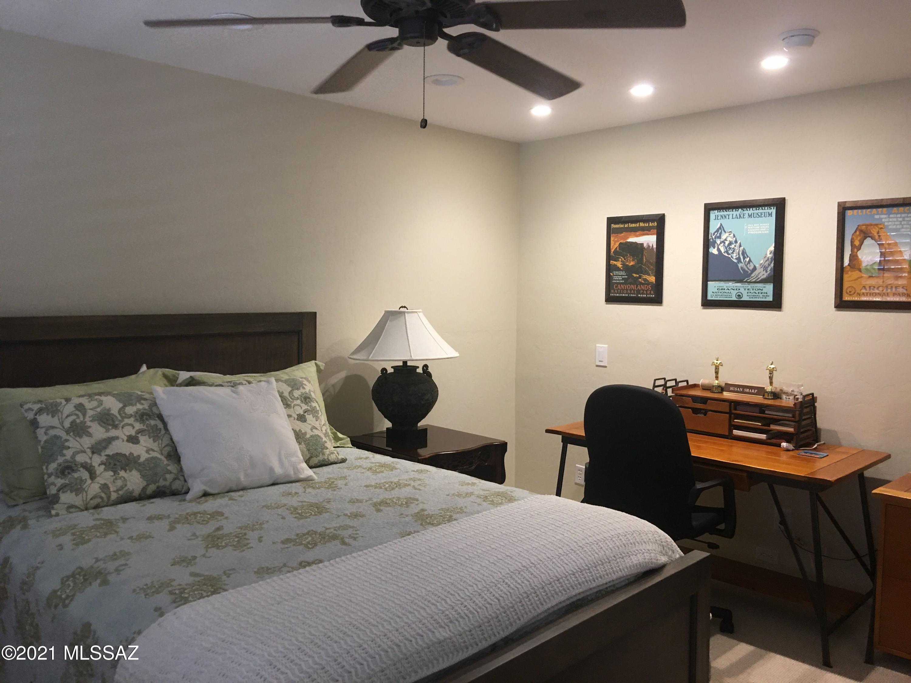 Casas Del Oro Norte (89-130) - Residential