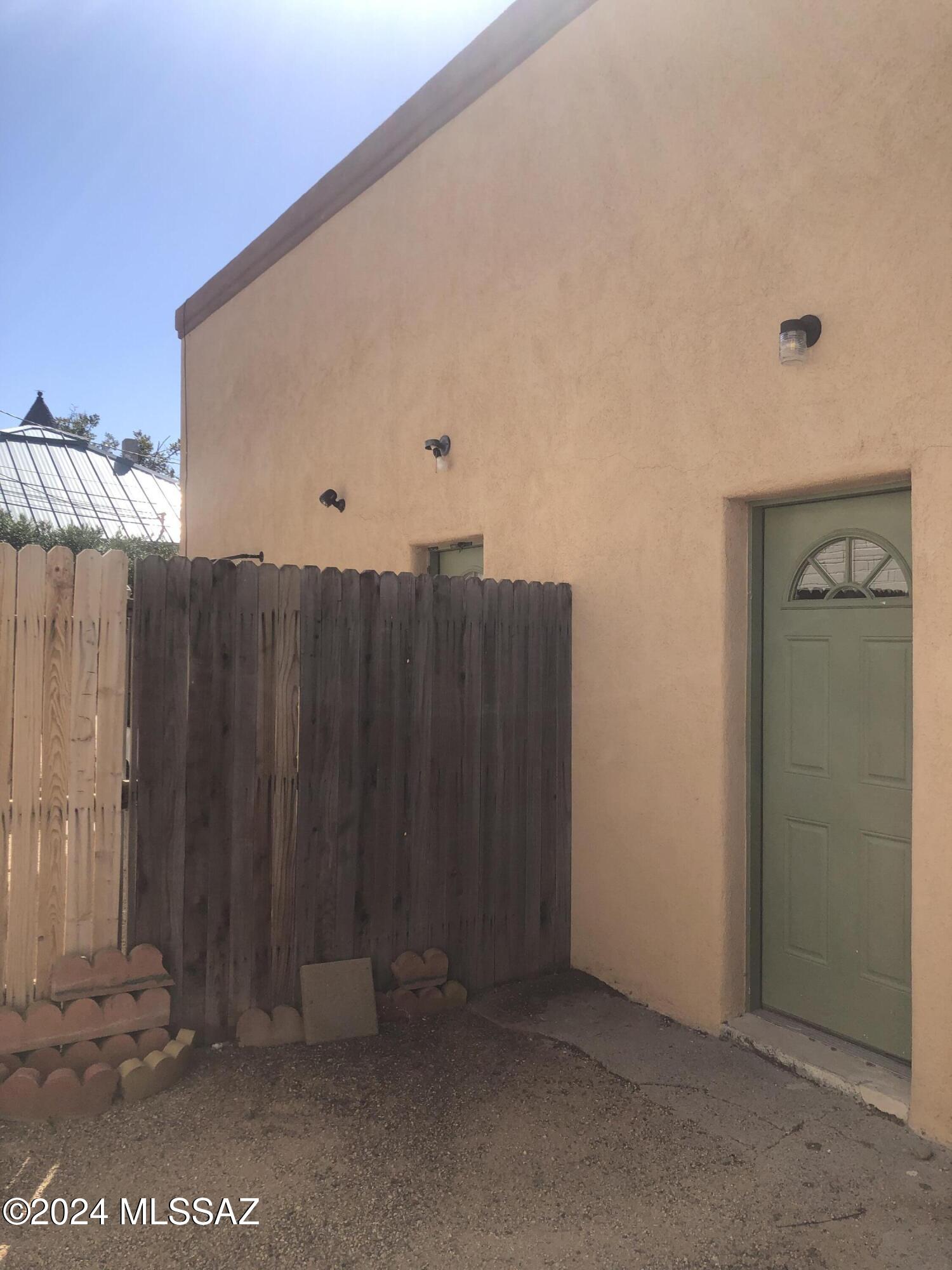 Rieckers Addition - Residential Lease
