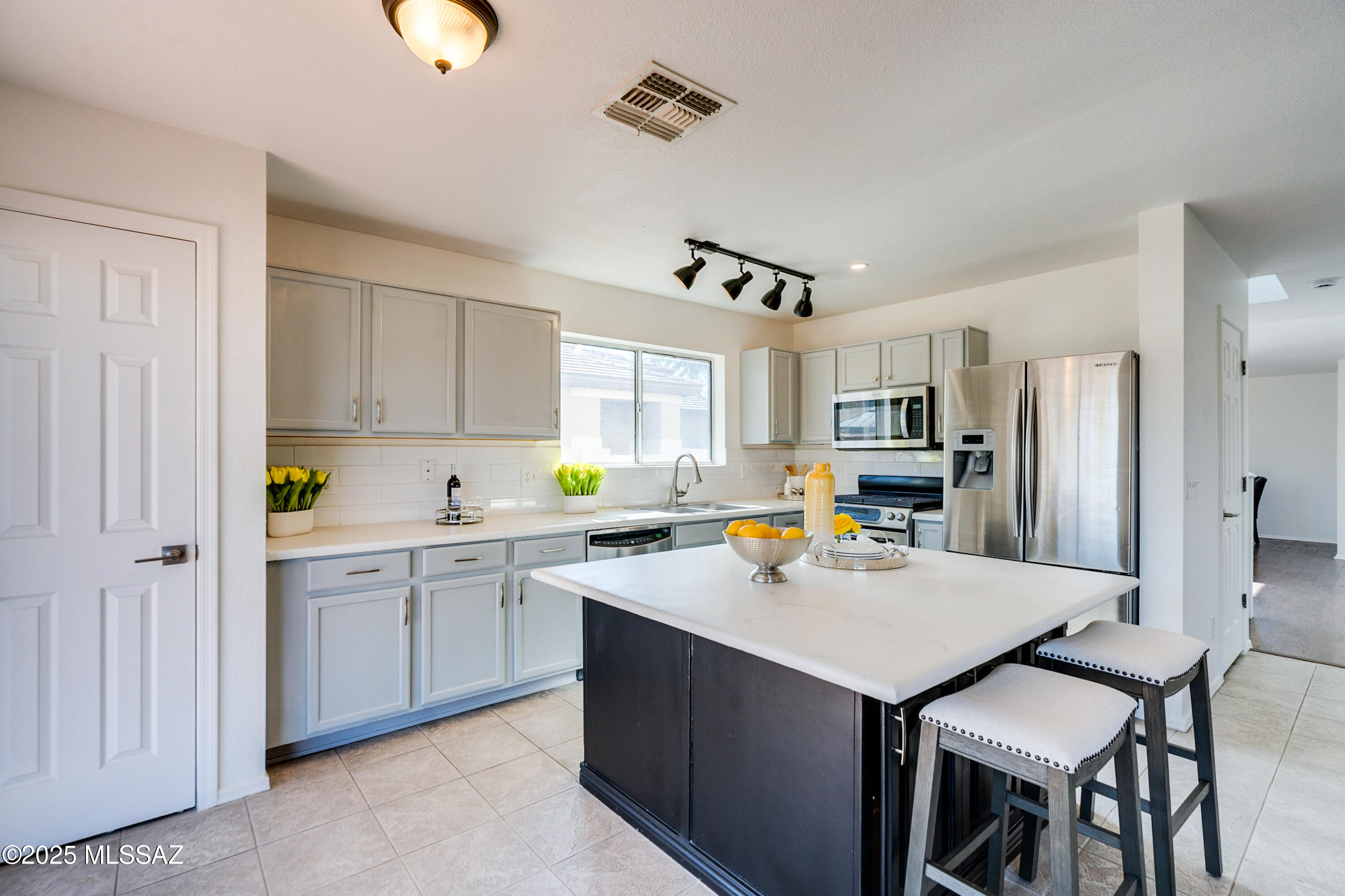 El Rio At Continental Ranch (1-102) - Residential