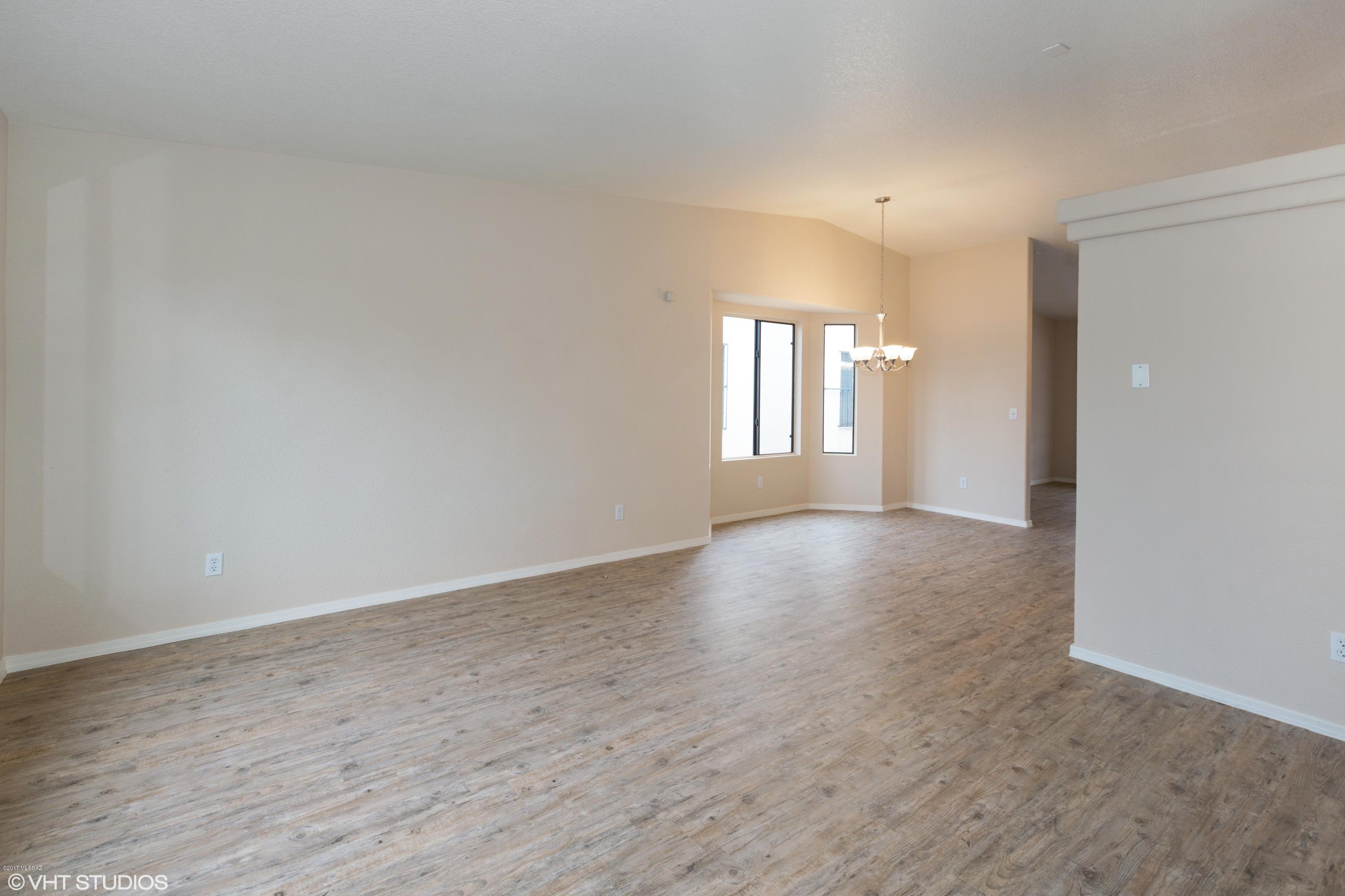 Oakmore At Midvale (66-90,114-120,129-134,151-198) - Residential
