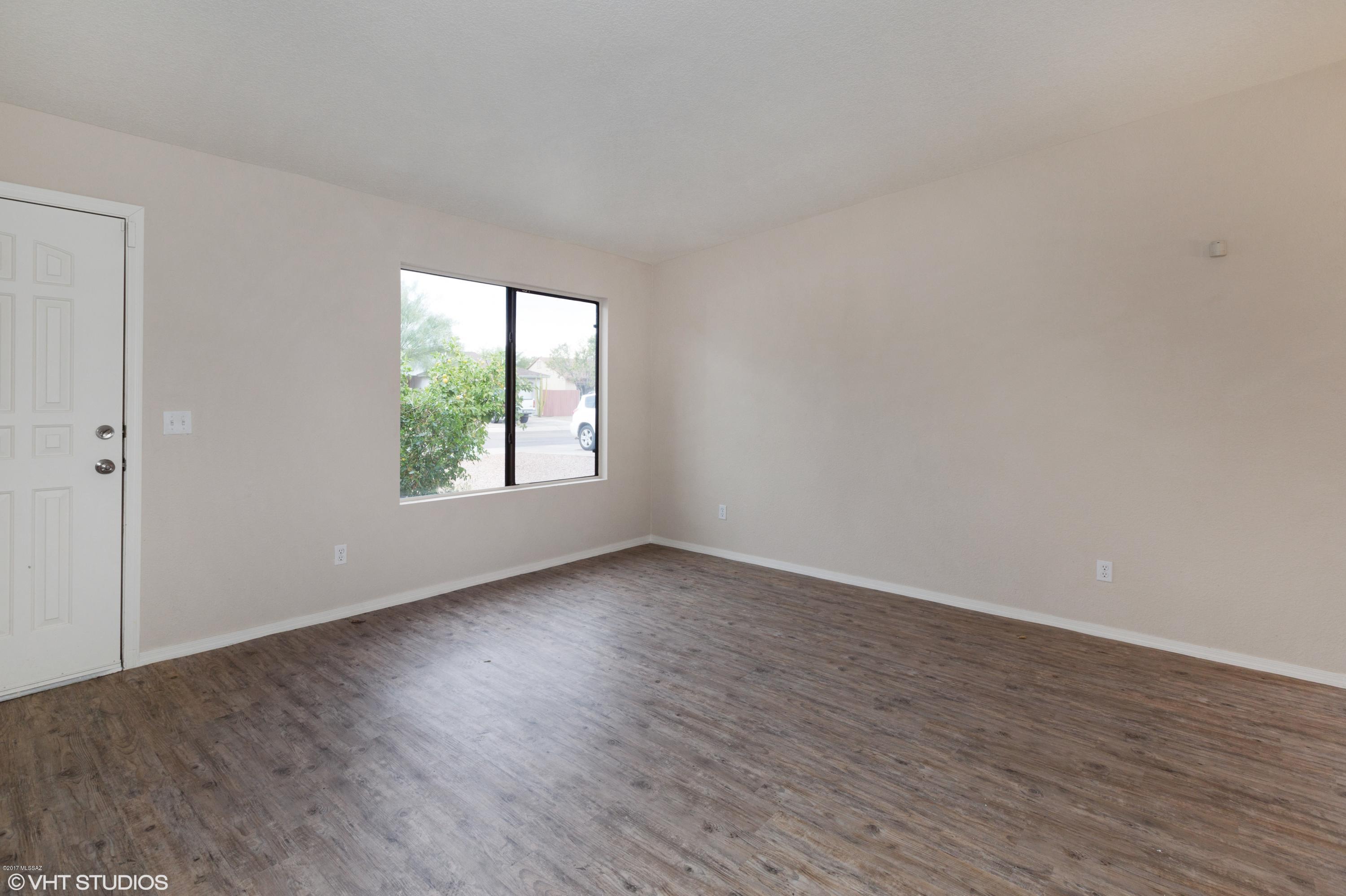 Oakmore At Midvale (66-90,114-120,129-134,151-198) - Residential