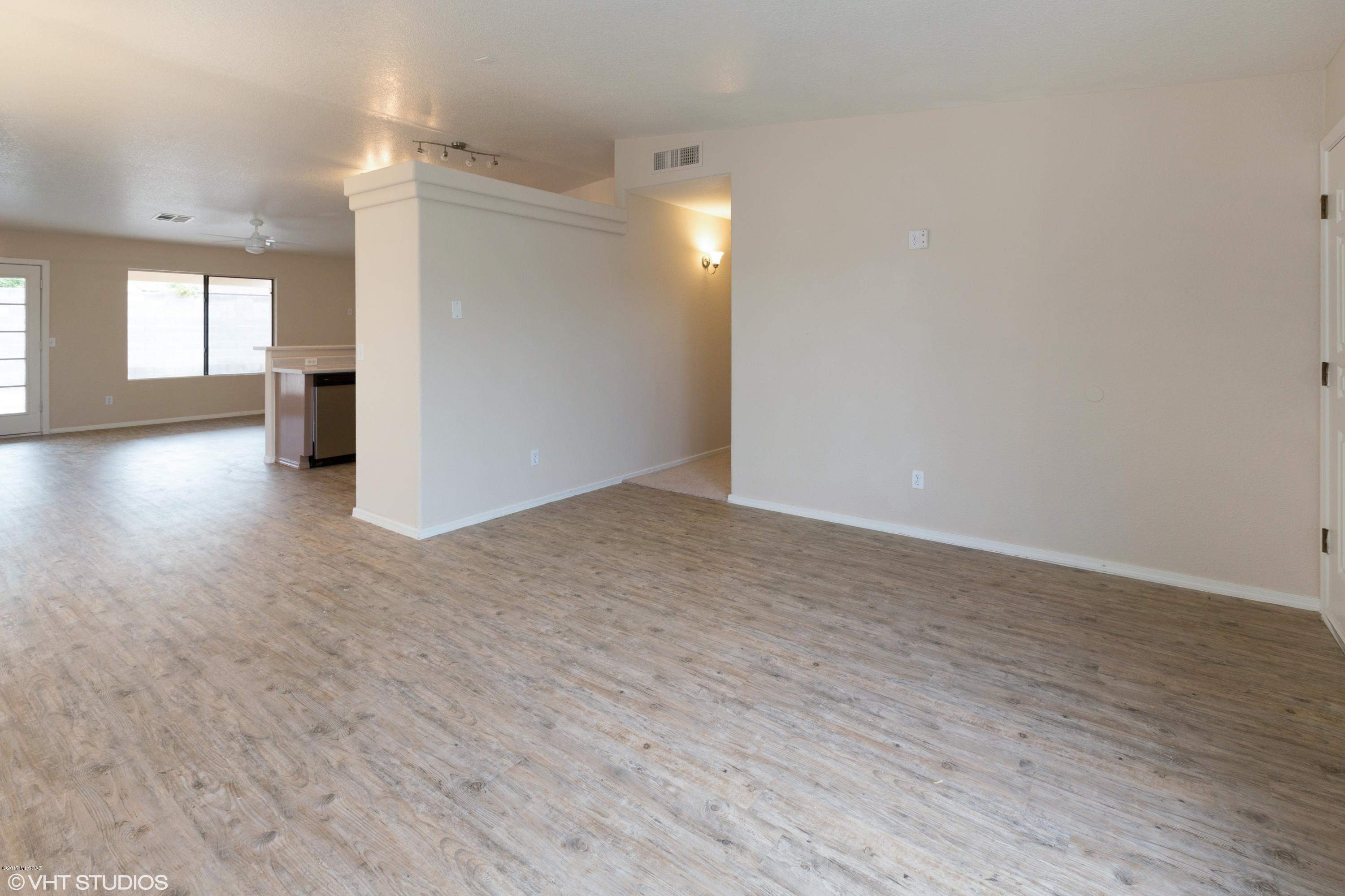 Oakmore At Midvale (66-90,114-120,129-134,151-198) - Residential