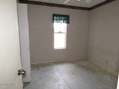 Unsubdivided - Residential