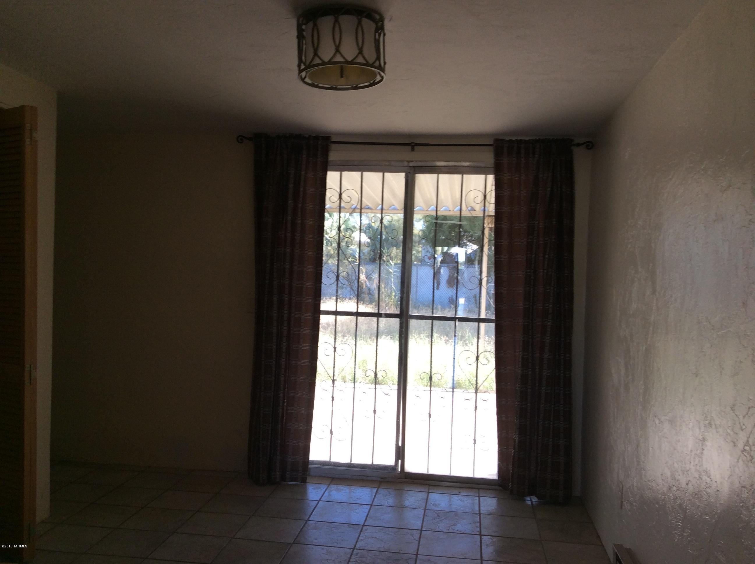 Mountain View Acre Farms - Residential Lease