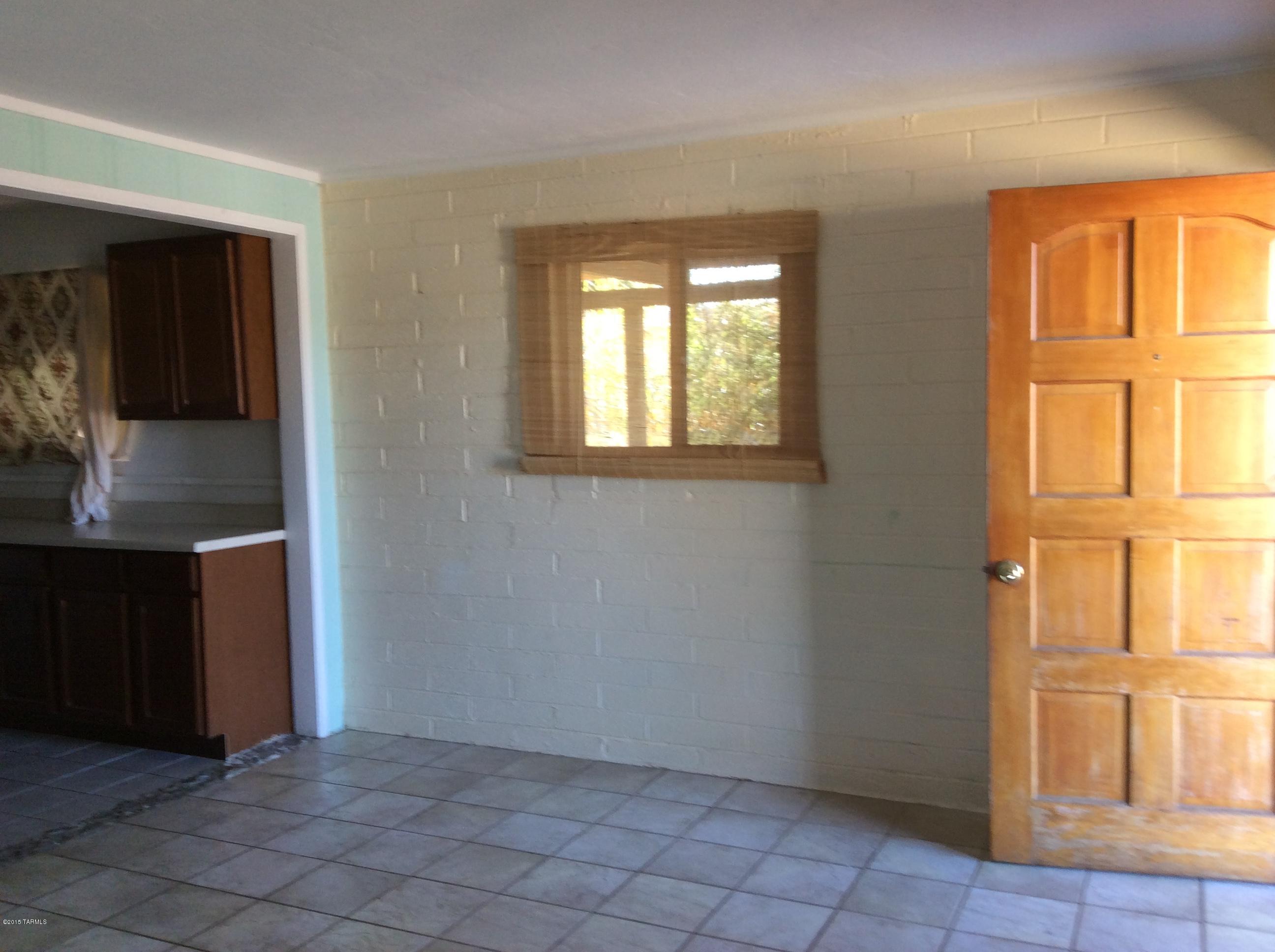 Mountain View Acre Farms - Residential Lease
