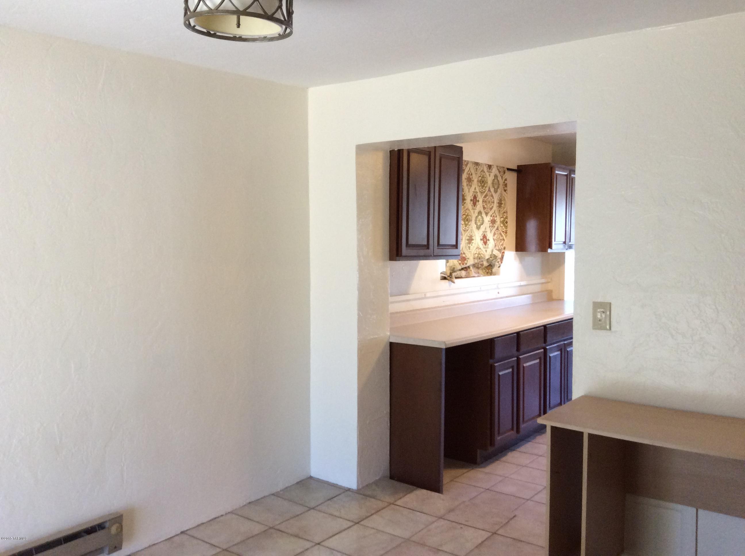 Mountain View Acre Farms - Residential Lease