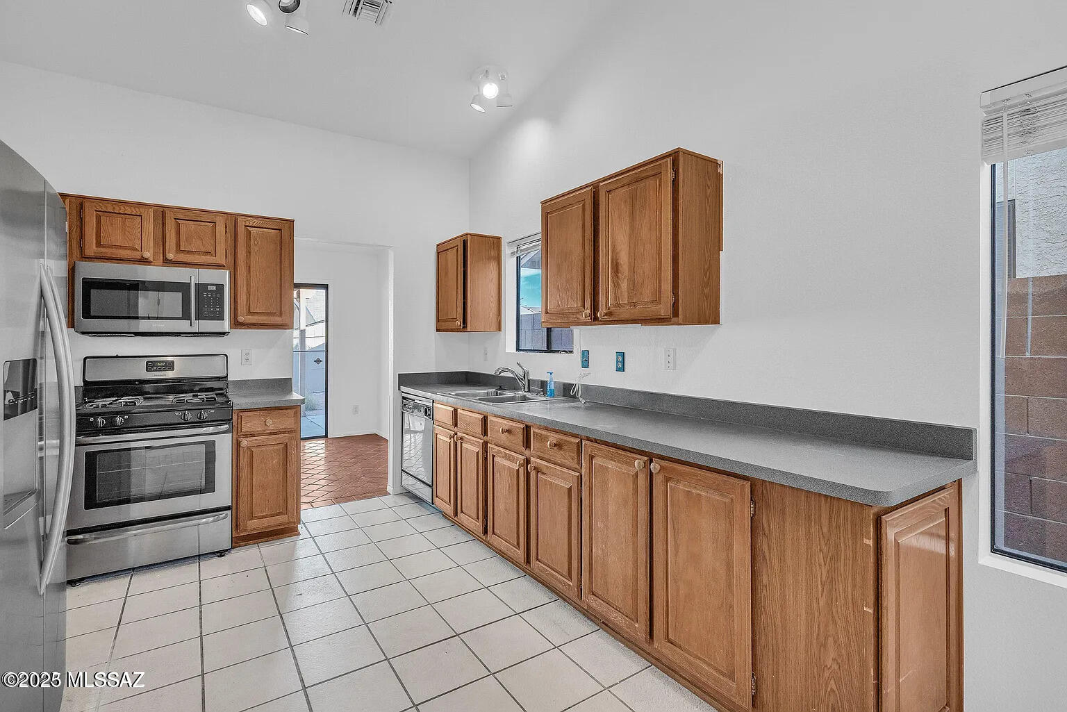 East Point Estates II (1-108) - Residential Lease