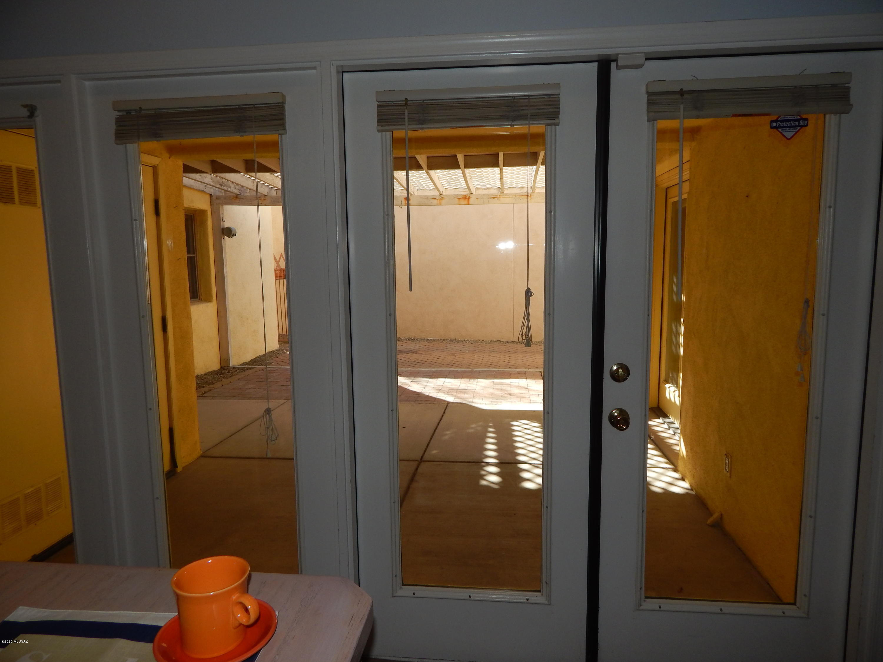 Unsubdivided - Residential Lease