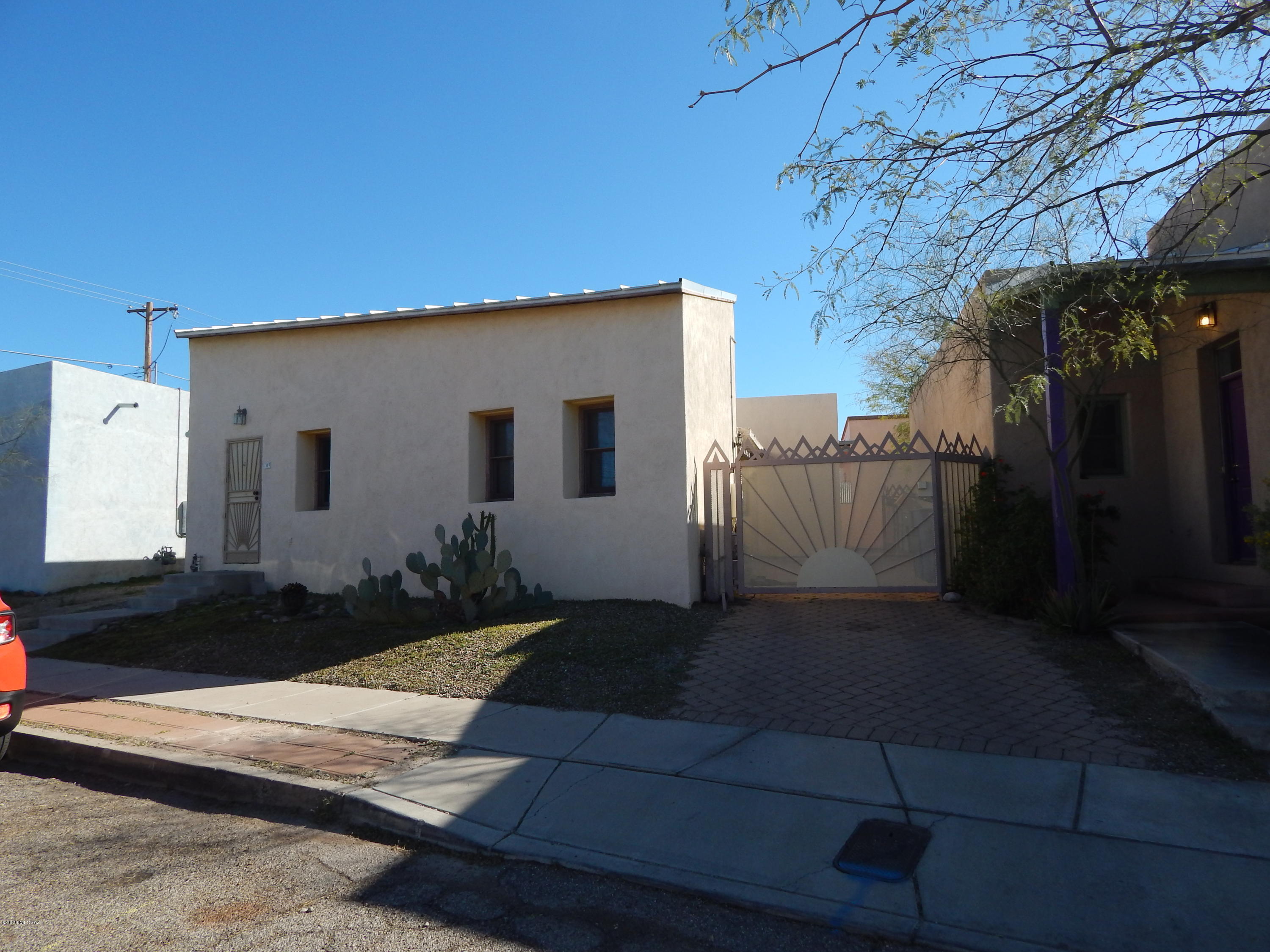 Unsubdivided - Residential Lease