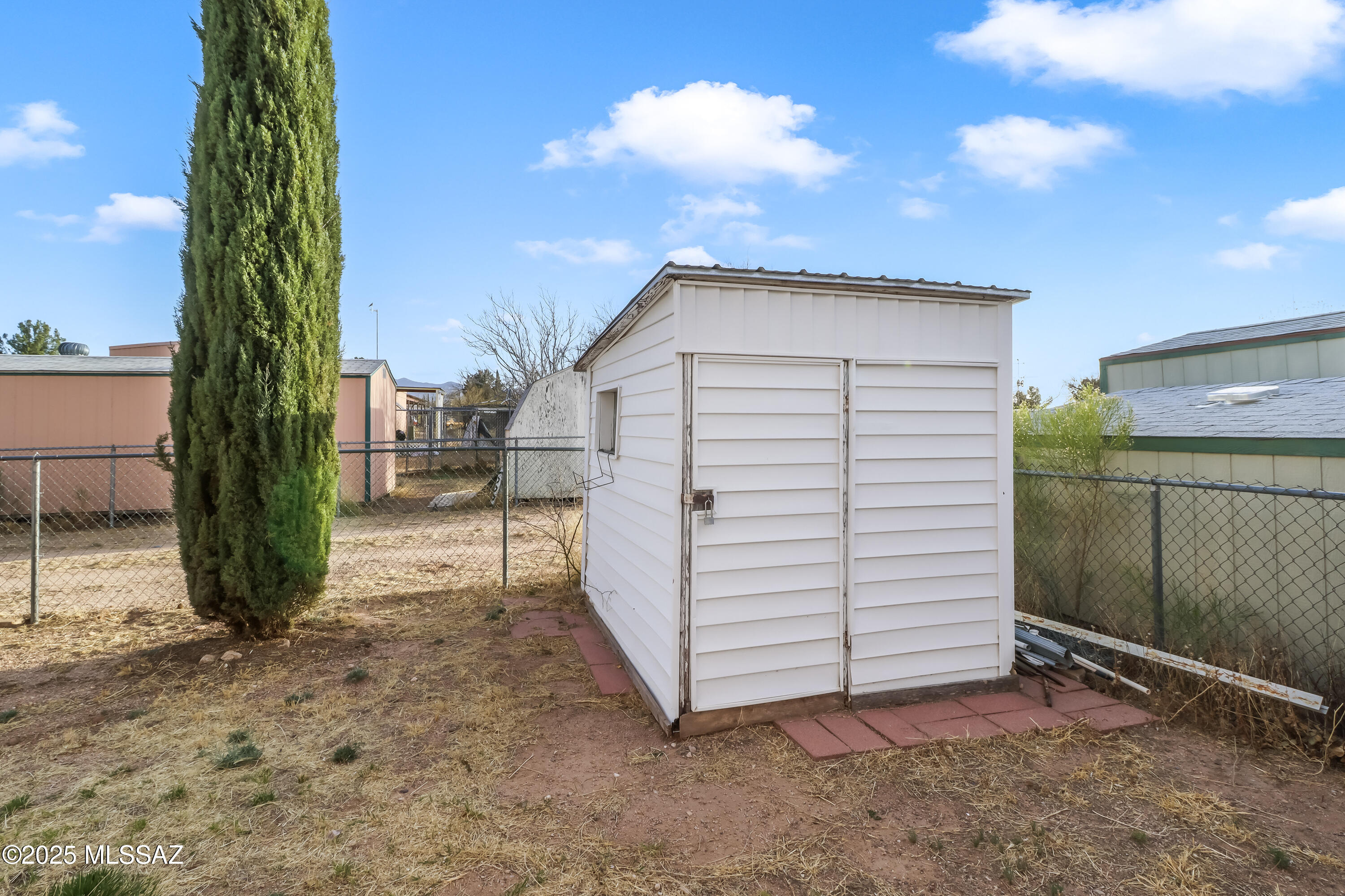 Mescal Lakes - Residential
