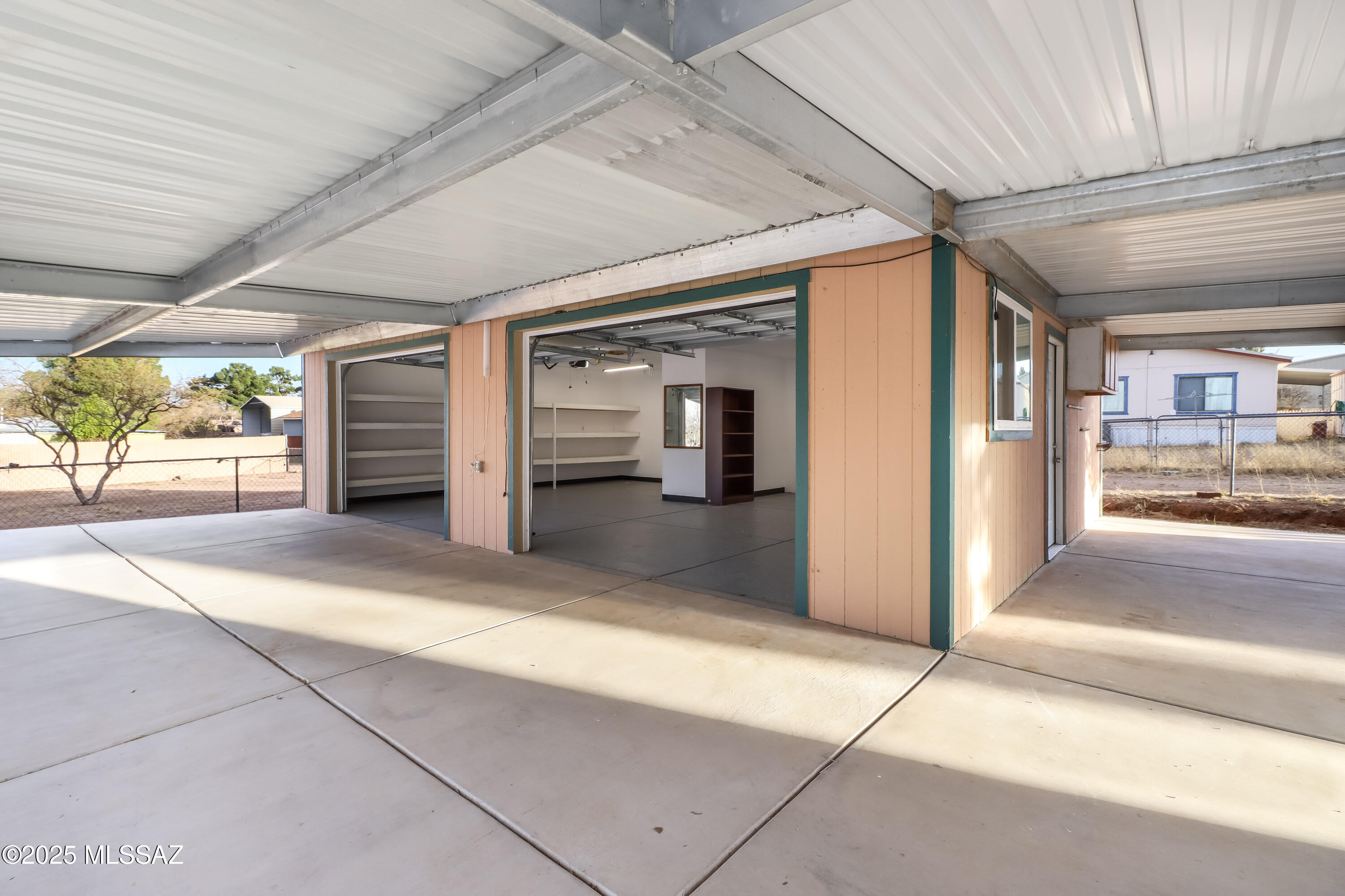 Mescal Lakes - Residential