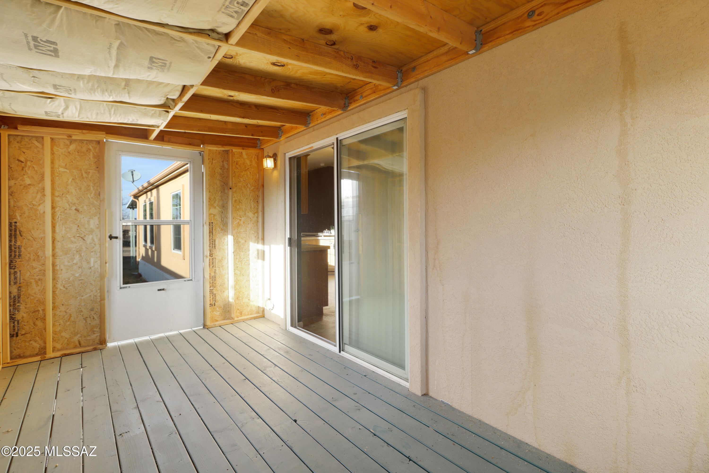 Mescal Lakes - Residential