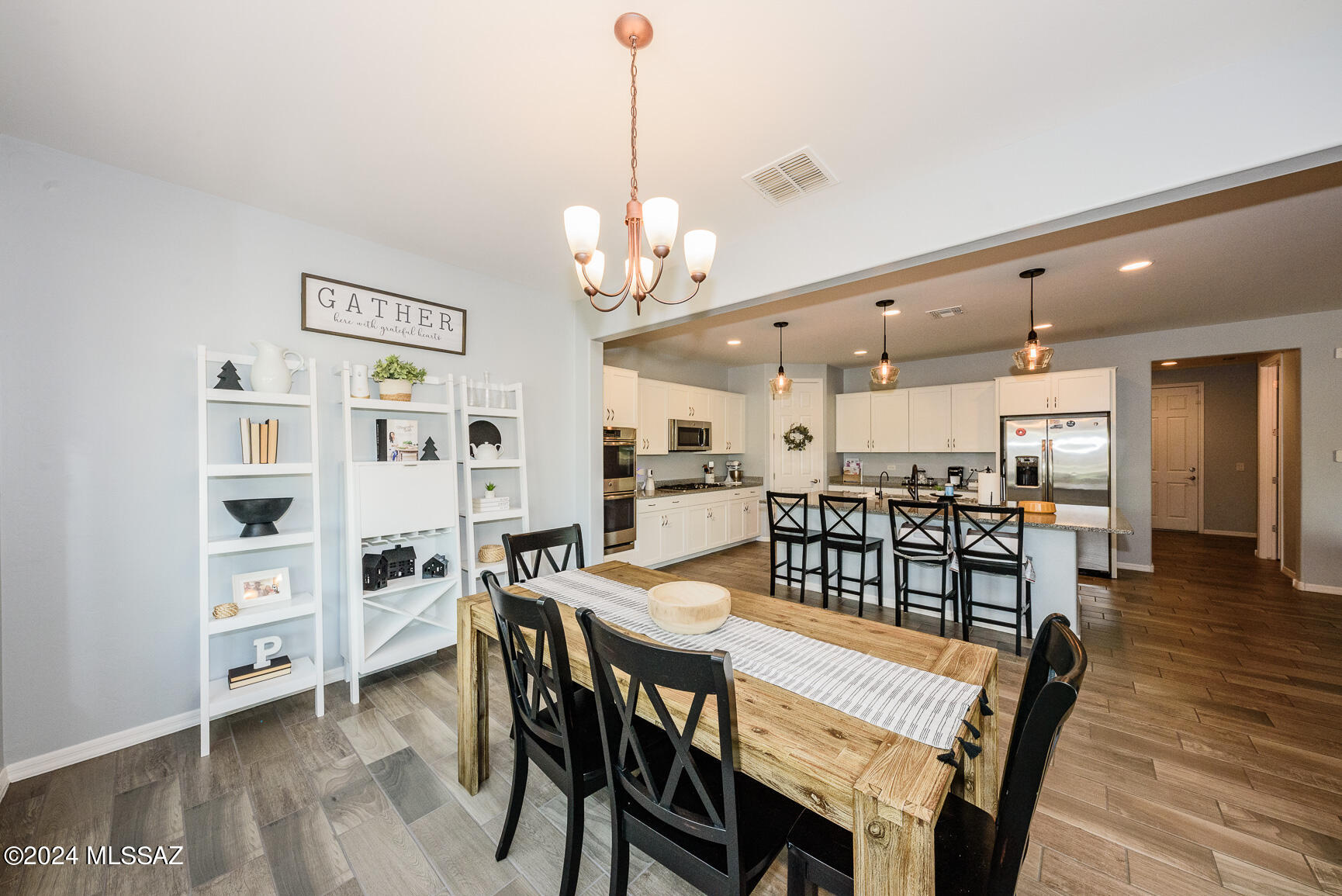 Linda Vista Heights SQ20161440591 - Residential