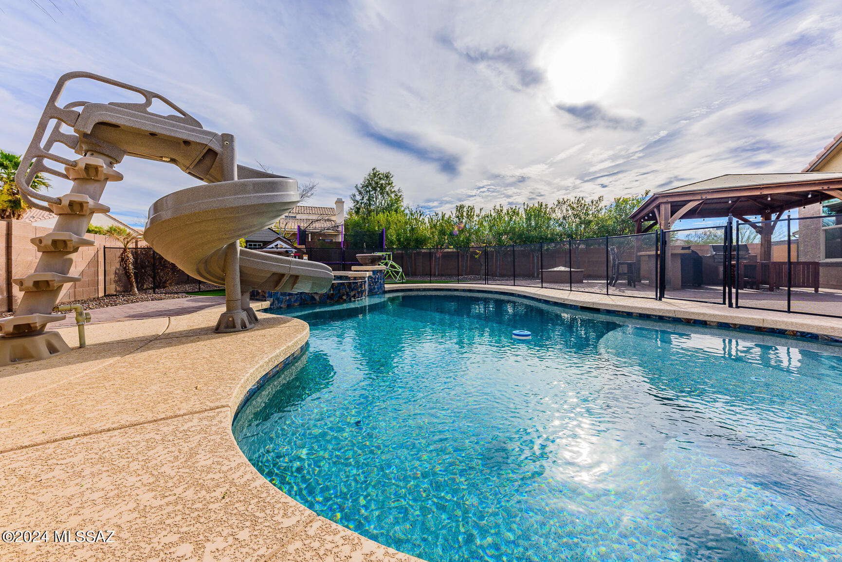 Linda Vista Heights SQ20161440591 - Residential