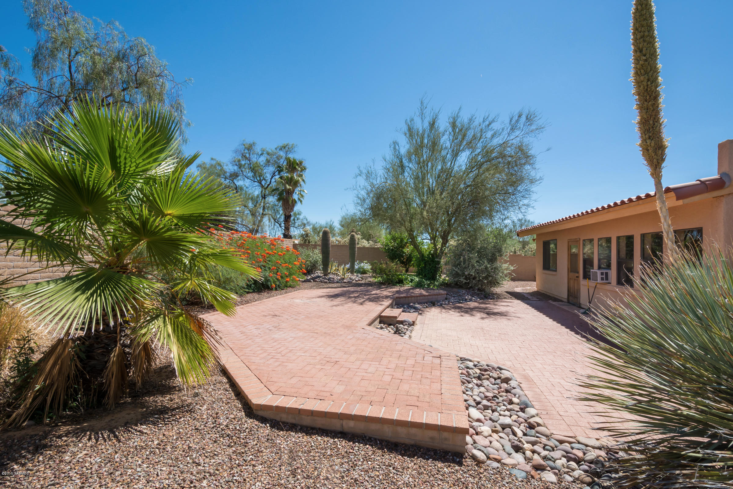 Casas Adobes Country Club Est. - Residential