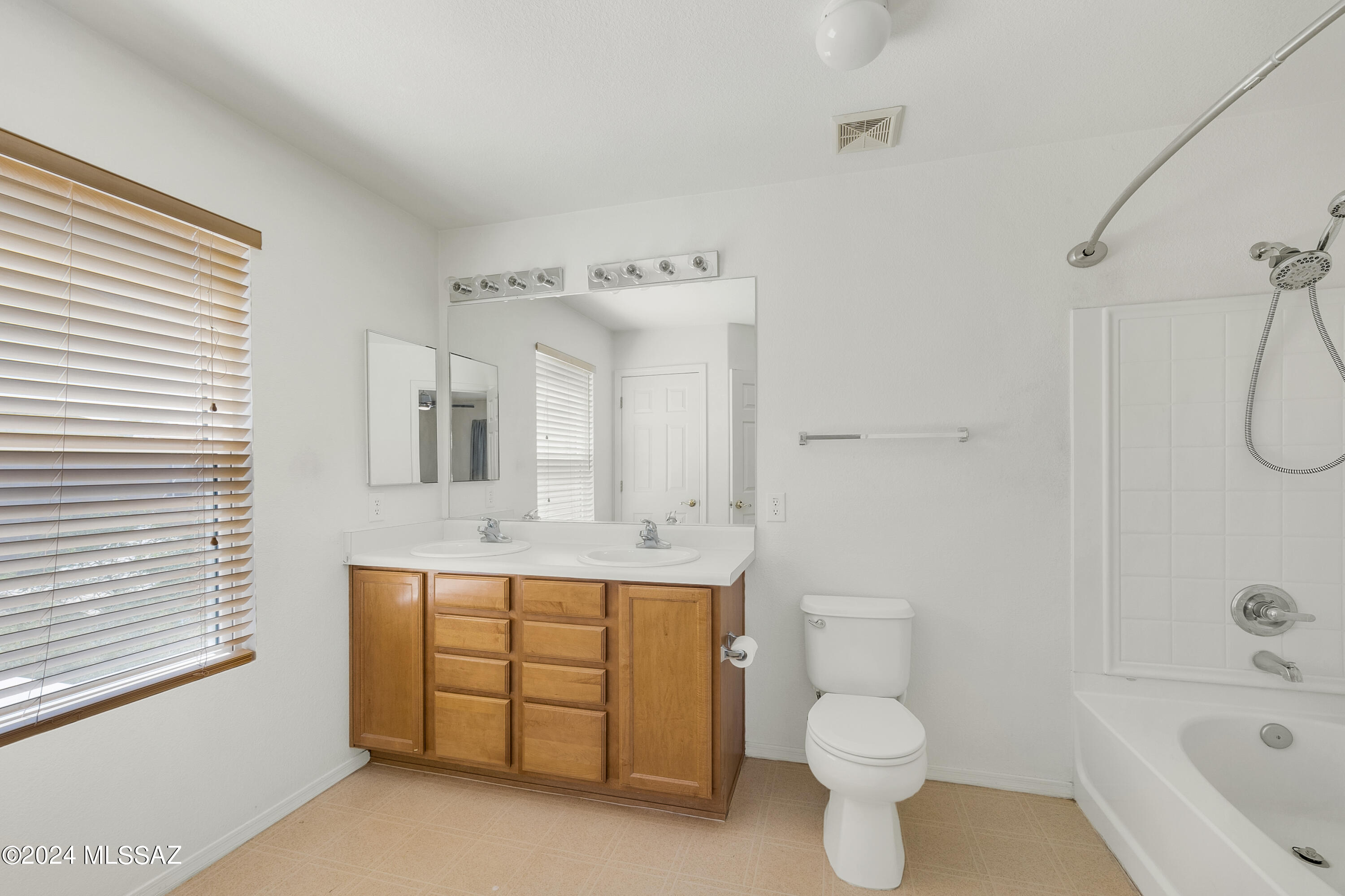 Riverhaven (1-373) - Residential