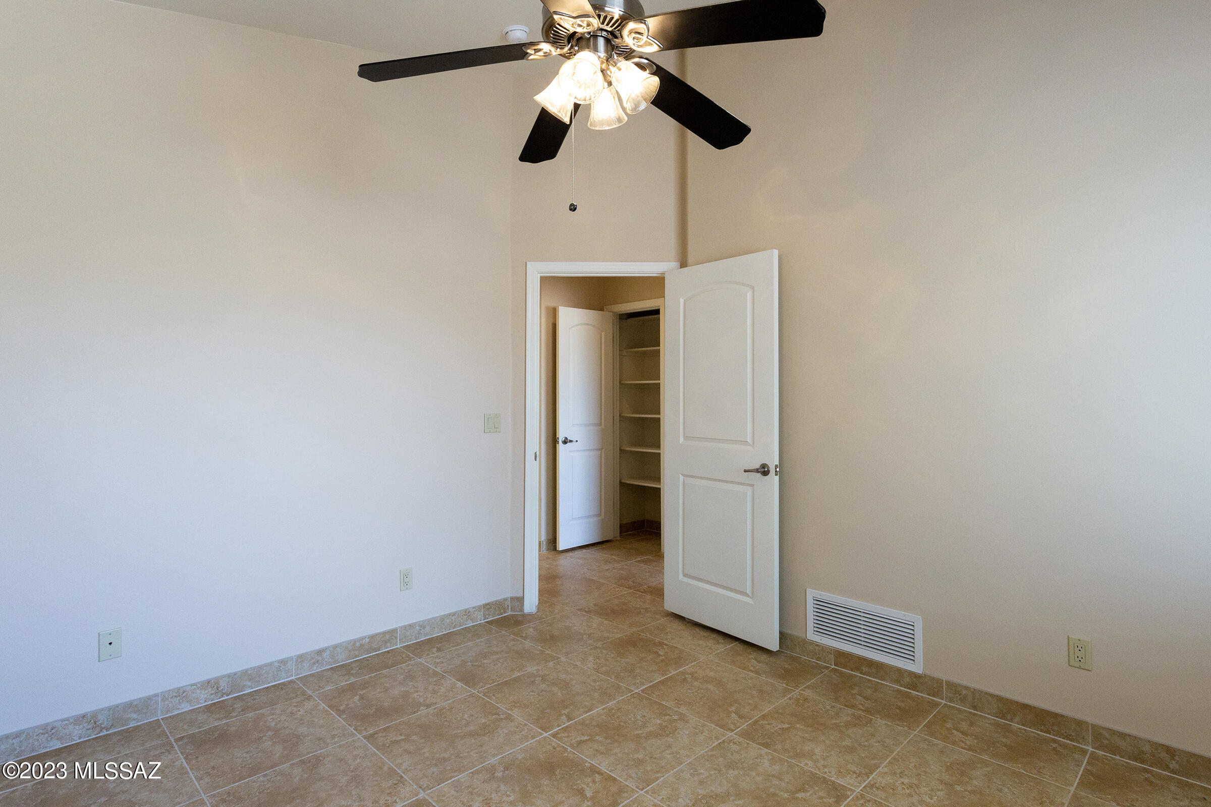 Rio Rico Ranchettes 17 - Residential Lease