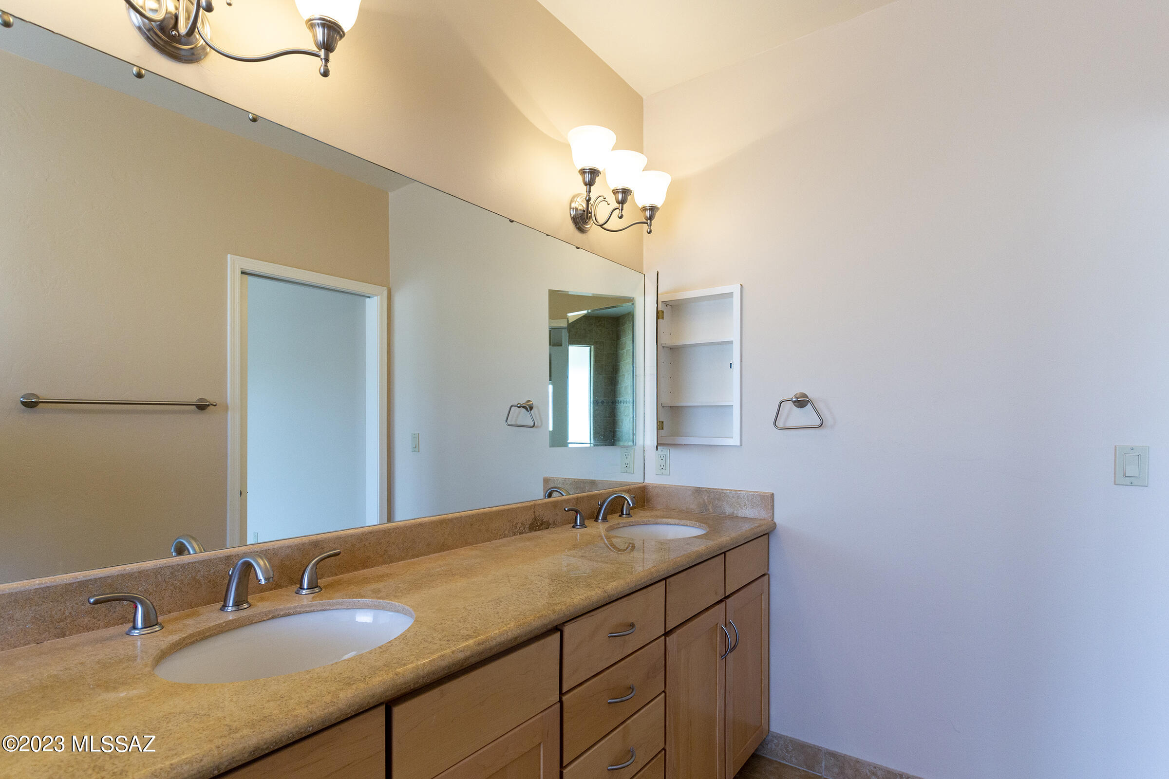 Rio Rico Ranchettes 17 - Residential Lease