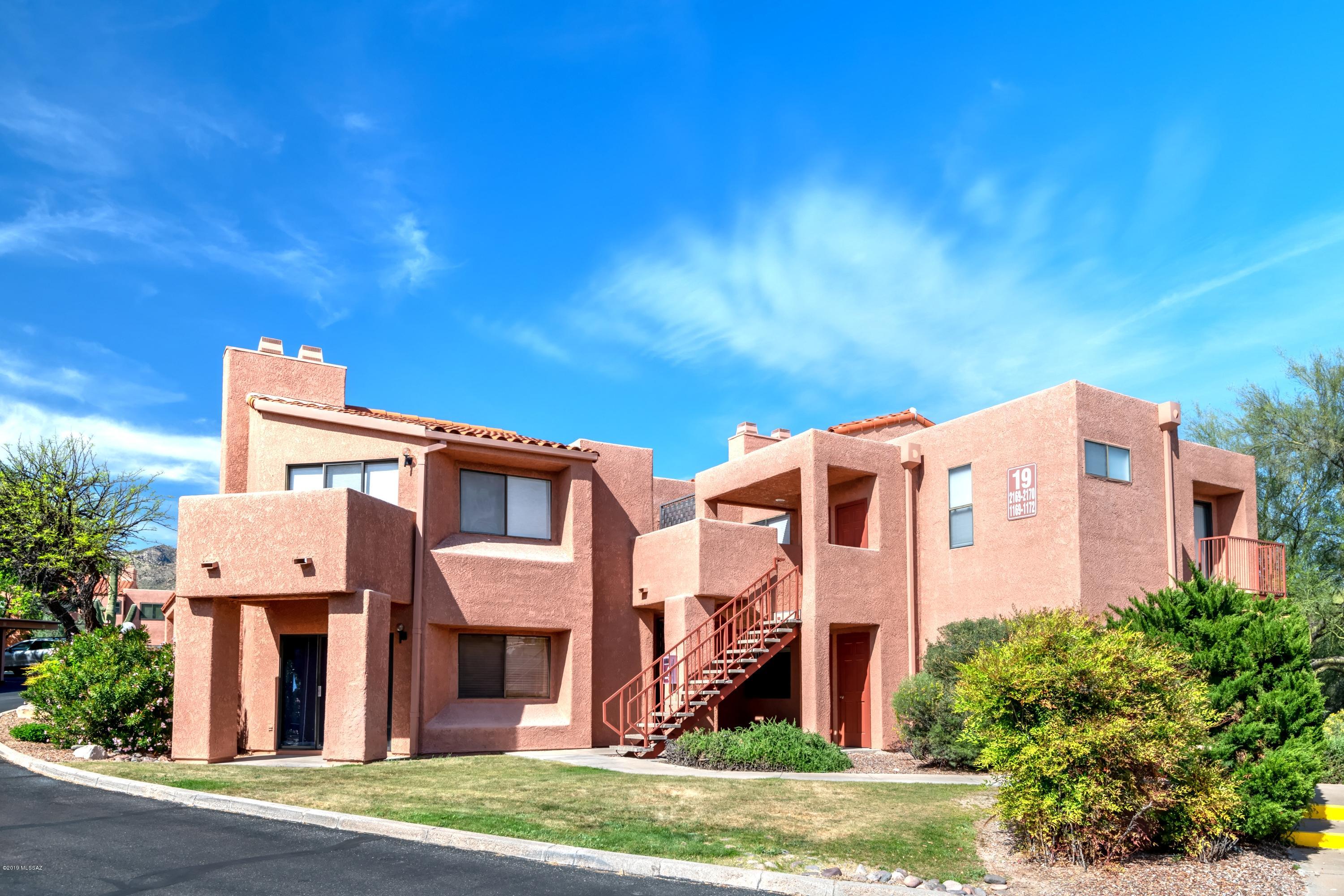 Ventana Vista Condominiums - Residential