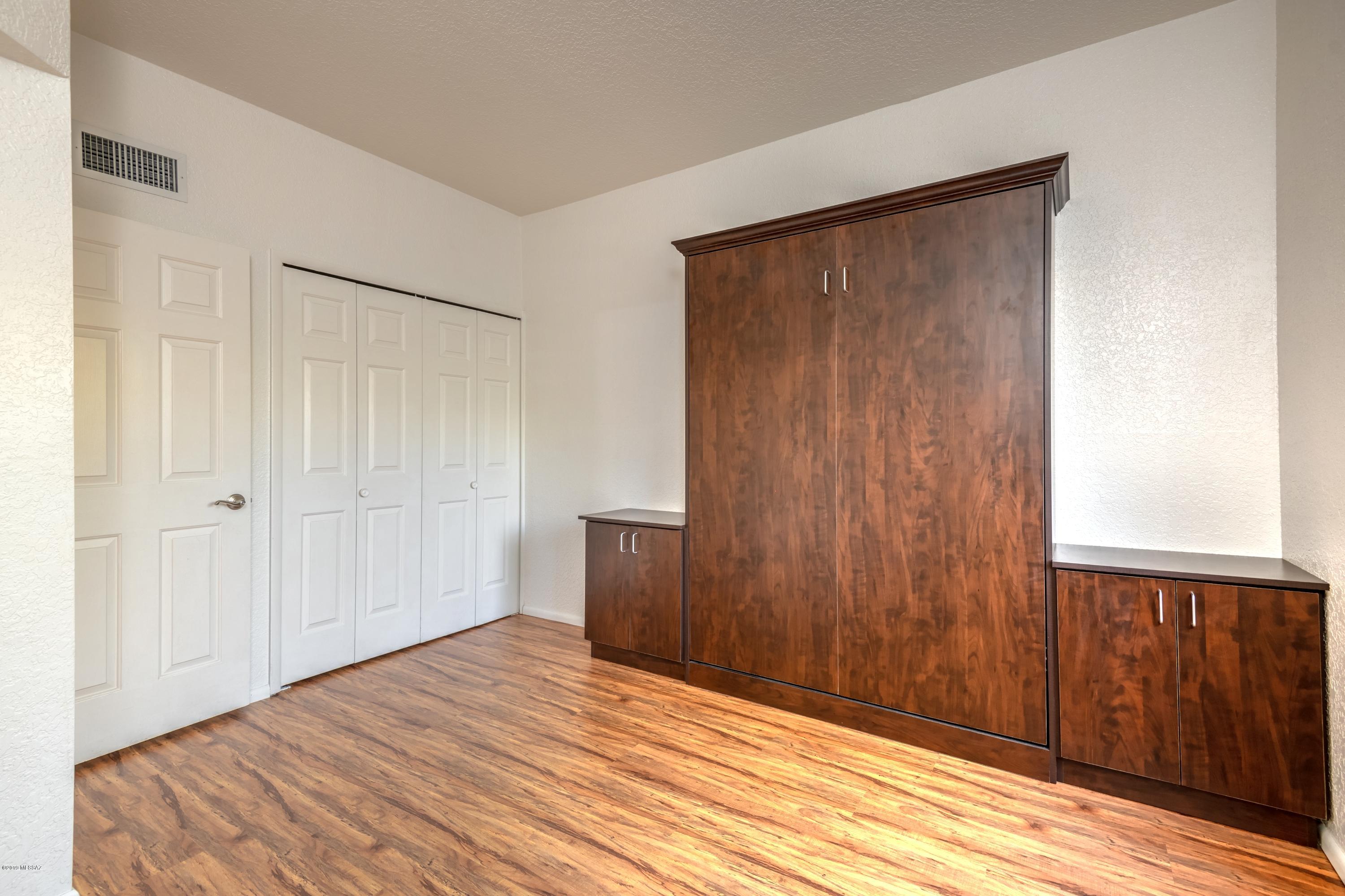 Ventana Vista Condominiums - Residential