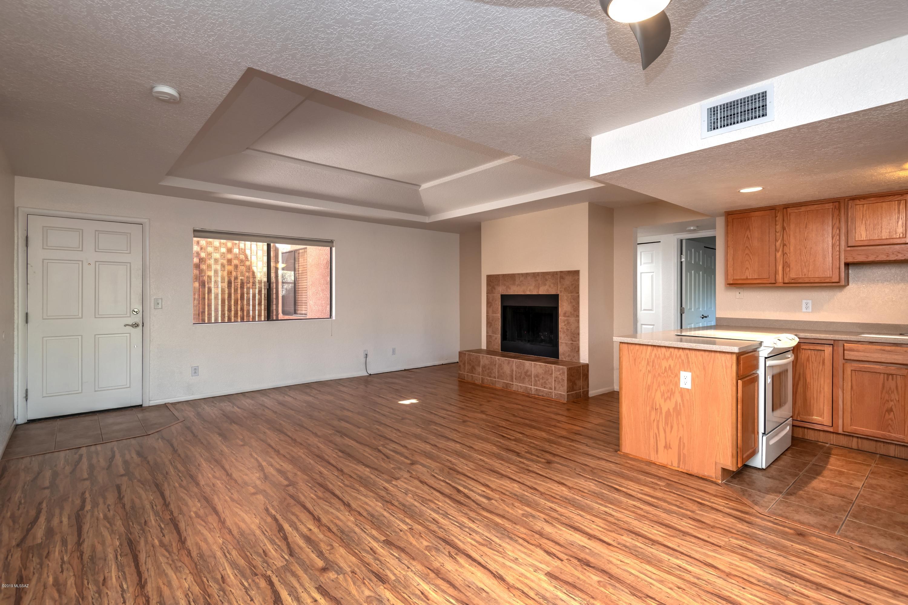 Ventana Vista Condominiums - Residential
