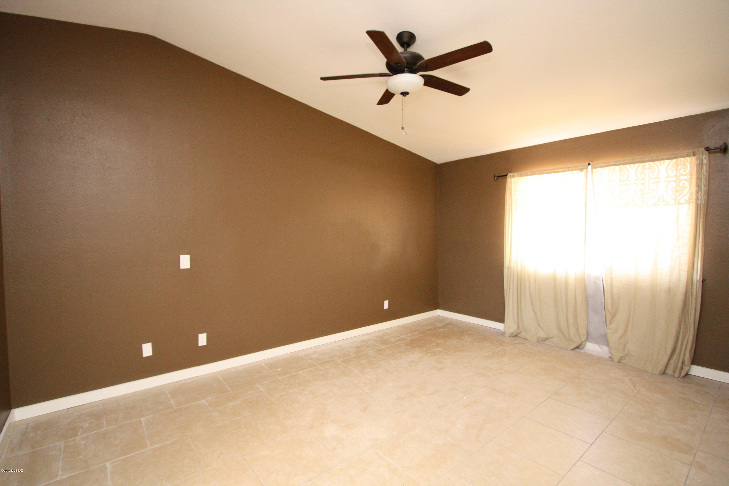 Wildwood Park (226-414) - Residential Lease