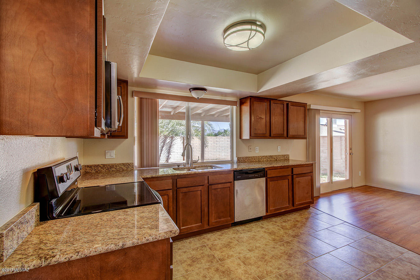 Sutton Place (1-120) - Residential